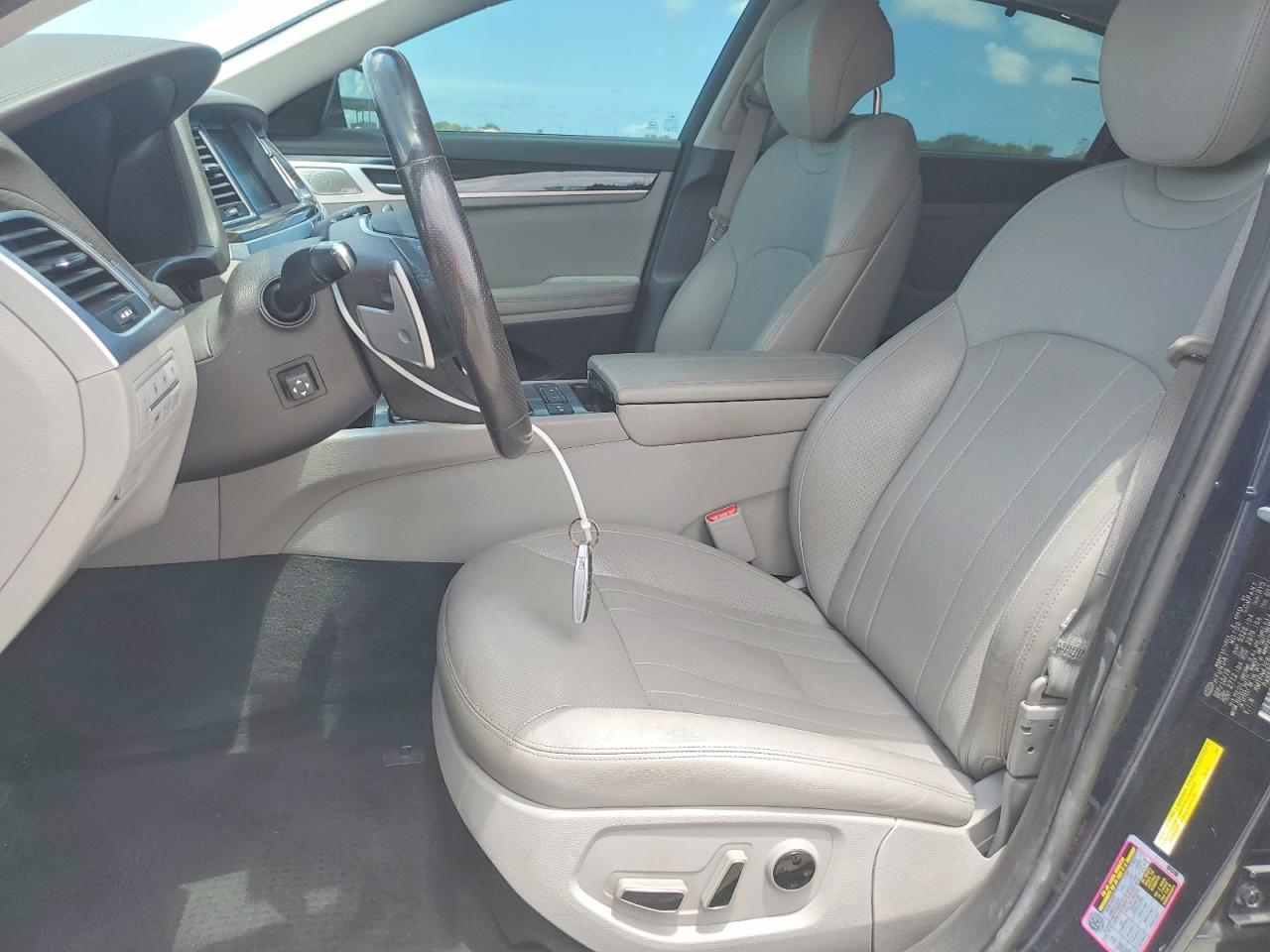 2020 Genesis G80 3.8 Blue vin: KMTFN4JE8LU337687