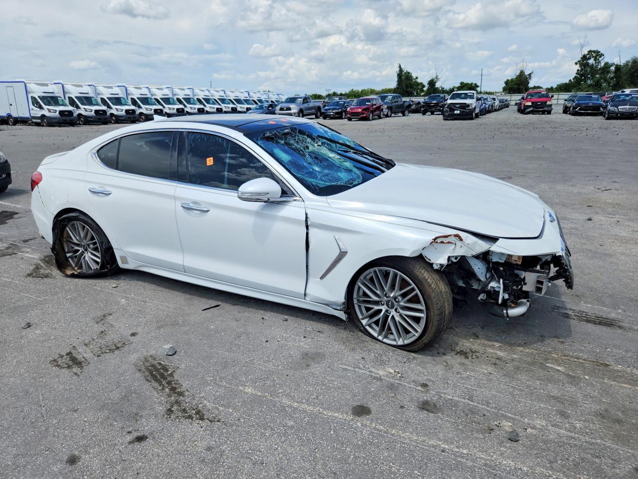 2021 Genesis G70 Elite White vin: KMTG34LA3MU067208