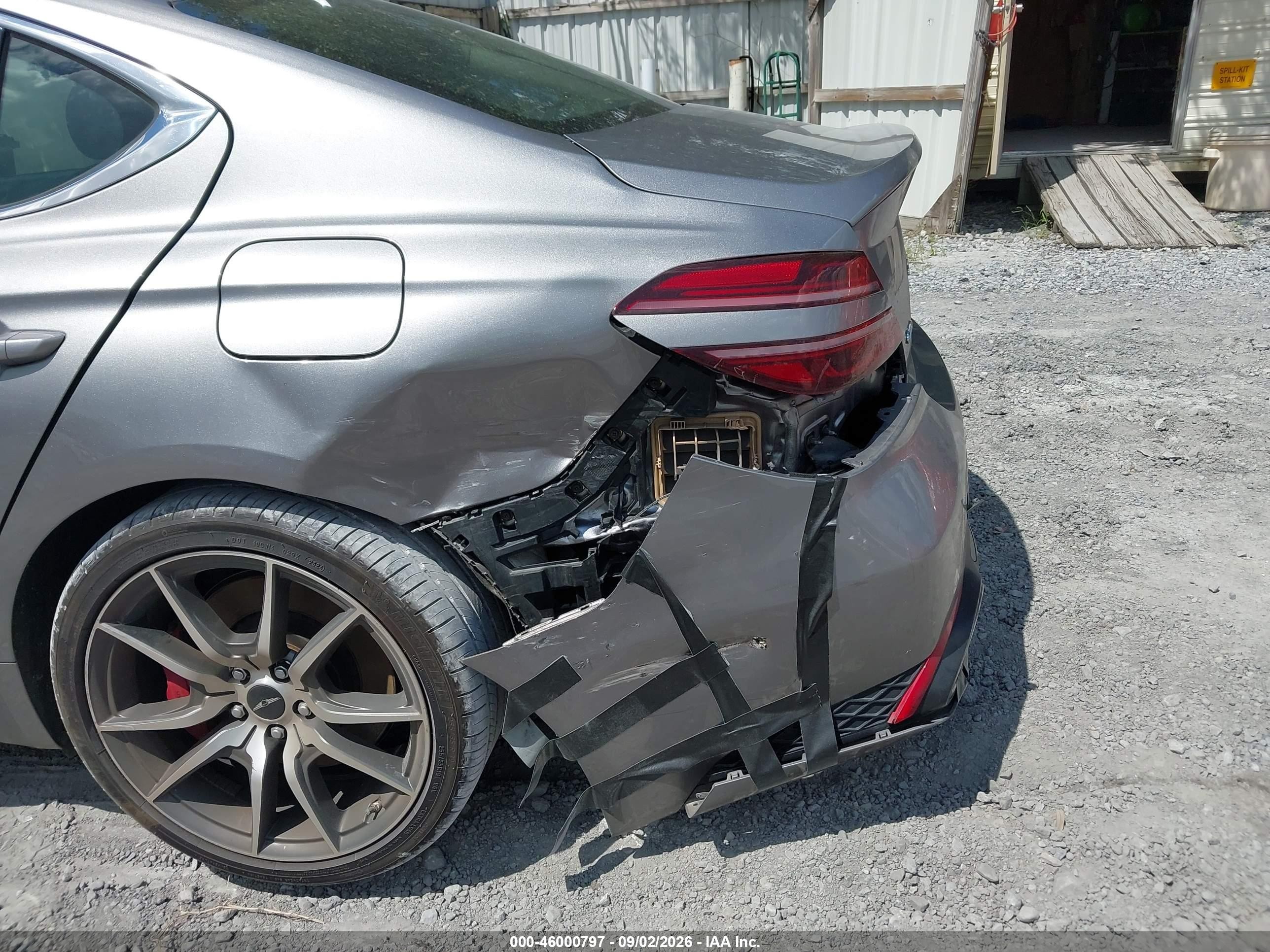 2025 Genesis G70 2.5t Awd Silver vin: KMTG34SC1SU155383