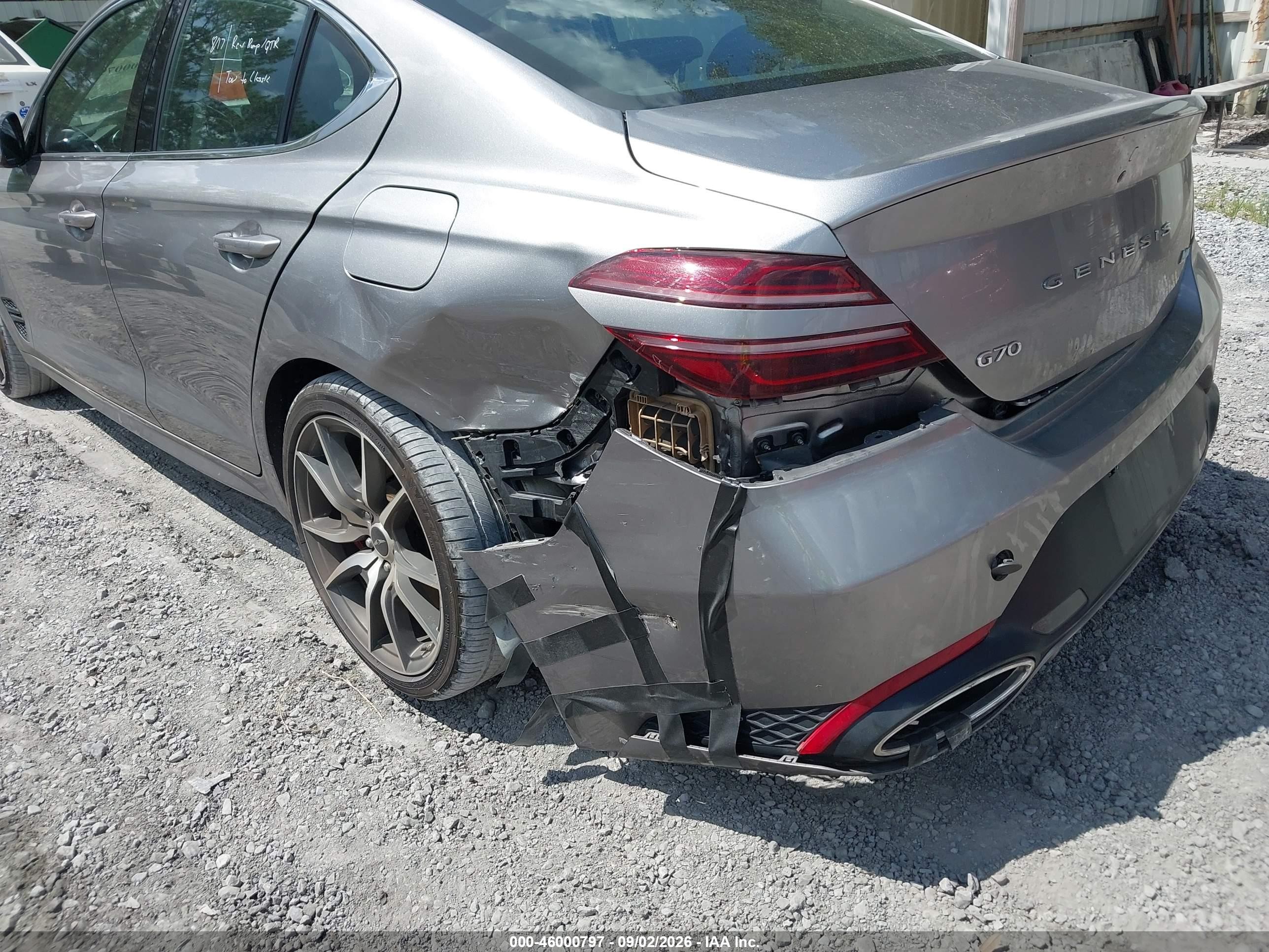 2025 Genesis G70 2.5t Awd Silver vin: KMTG34SC1SU155383