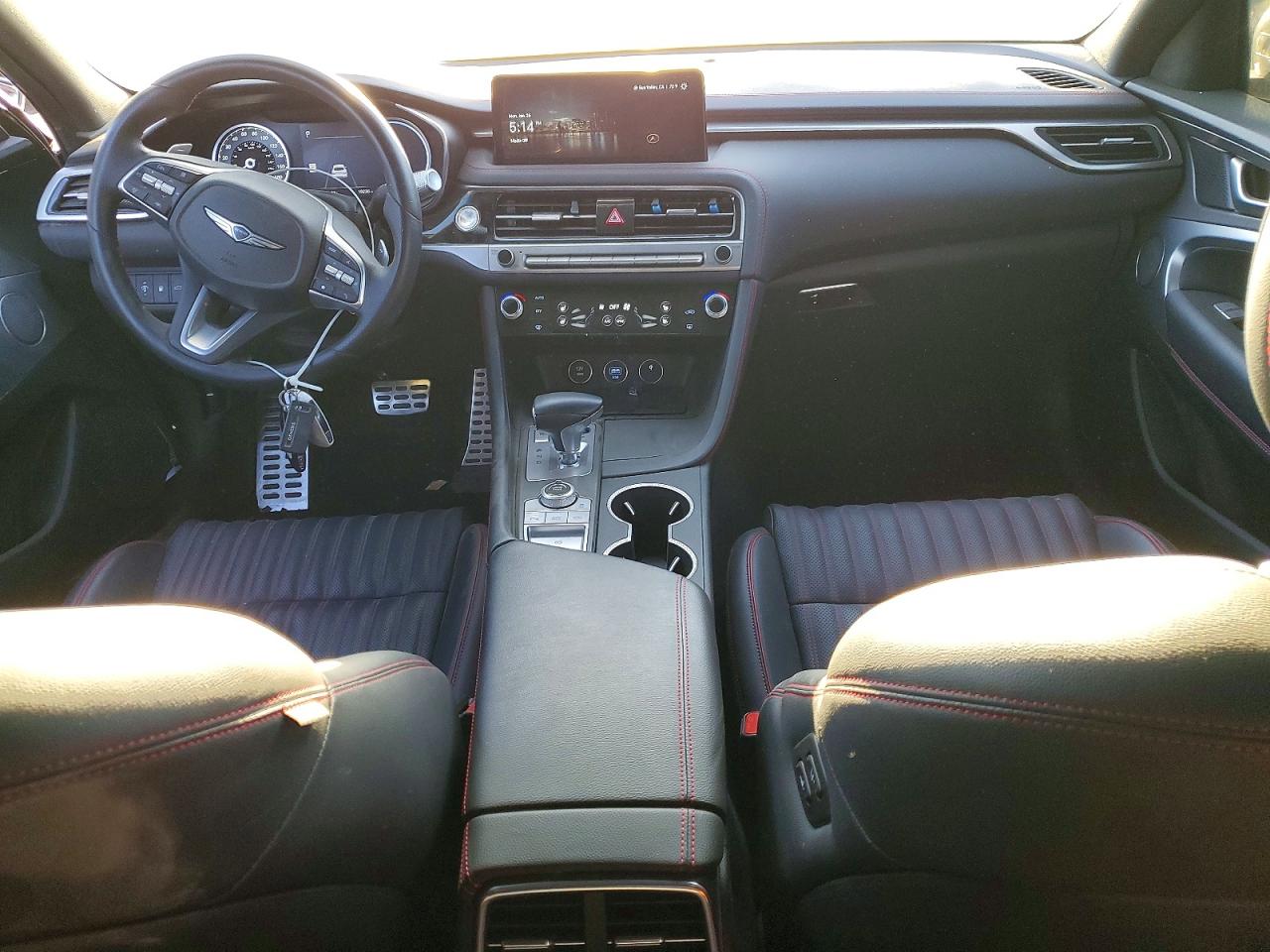 2025 Genesis G70 Base Blue vin: KMTG34SC4SU148637