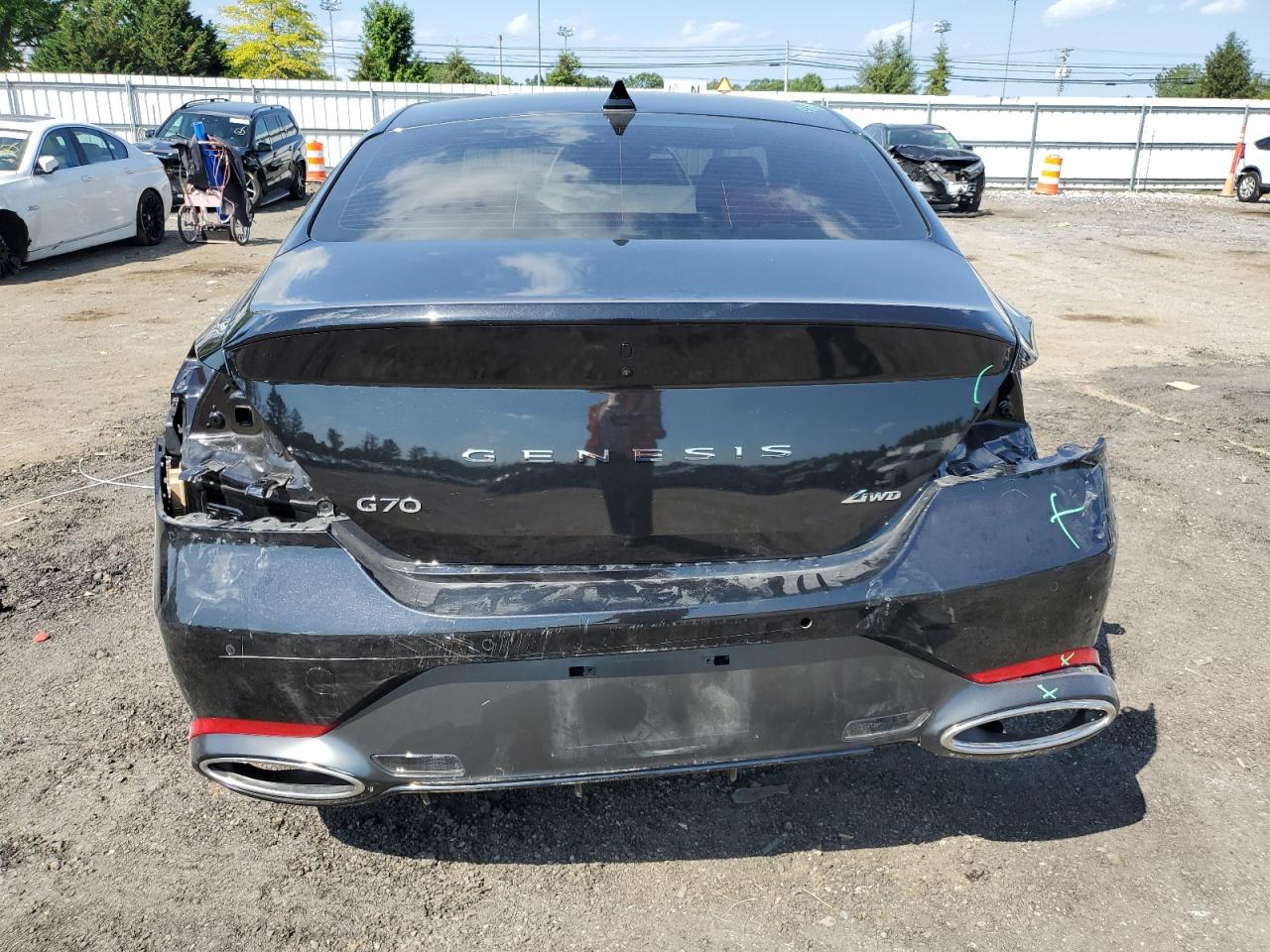 2025 Genesis G70 Base Черный vin: KMTG34SC8SU147328