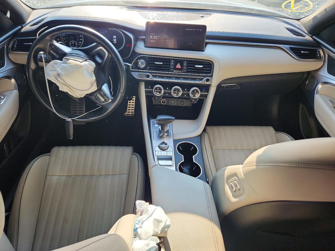 2023 Genesis G70 2.0t Charcoal vin: KMTG34TA1PU108651