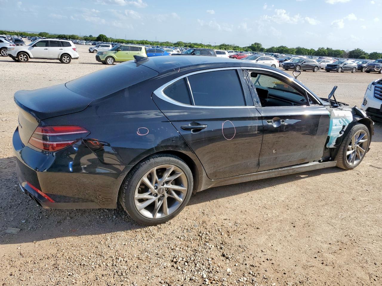 2022 Genesis G70 Base Black vin: KMTG34TA7NU092954