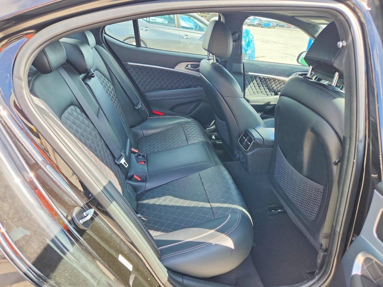 2019 Genesis G70 2.0t Advanced Черный vin: KMTG44LA7KU026879
