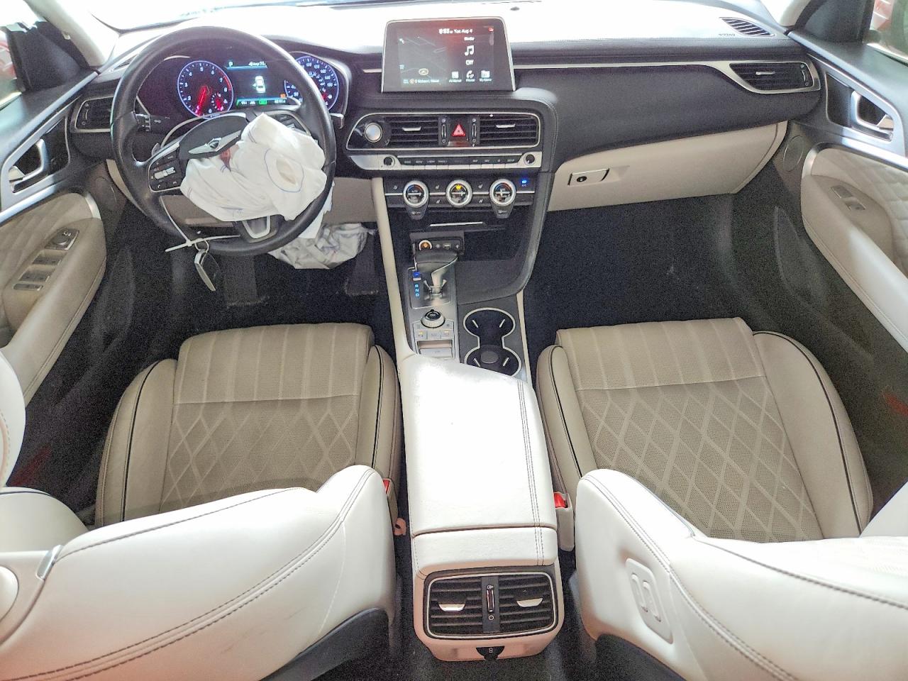 2019 Genesis G70 2.0t Advanced Красный vin: KMTG44LA9KU020646