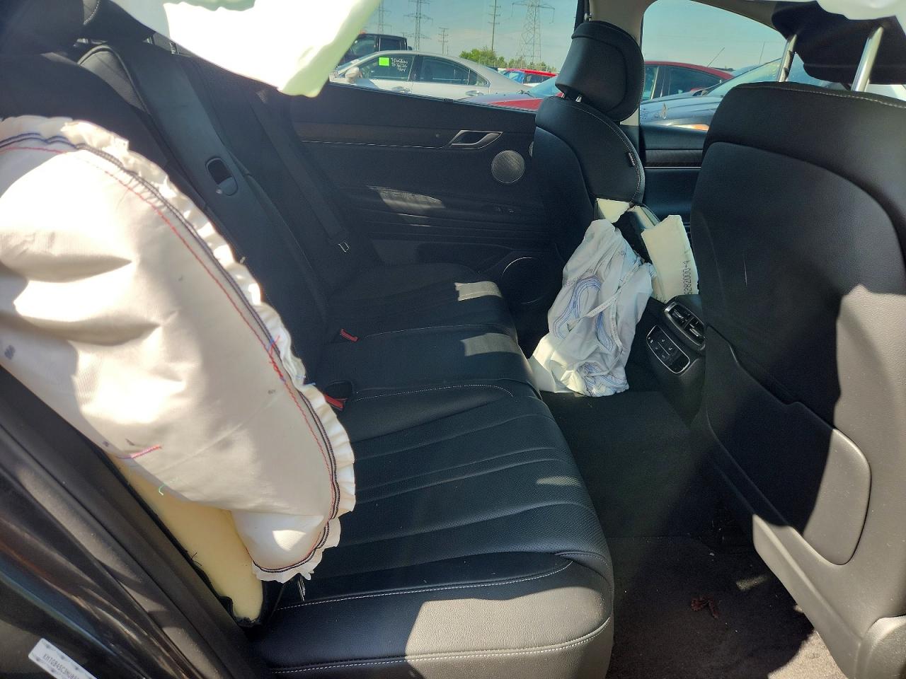 2022 Genesis G80 2.5t Charcoal vin: KMTGB4SC3NU093542