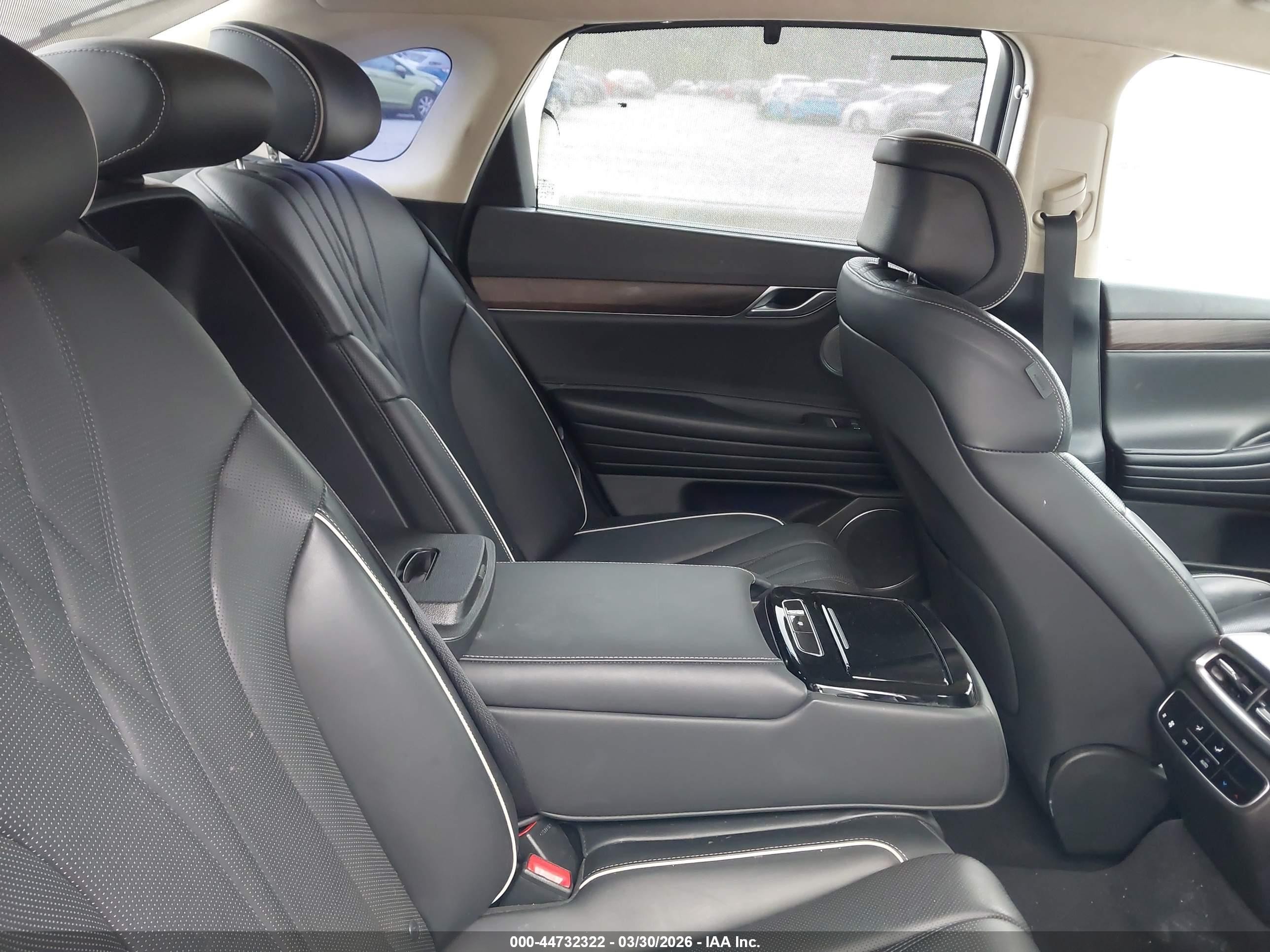 2023 Genesis Electrified G80   Green vin: KMTGE4S18PU007389