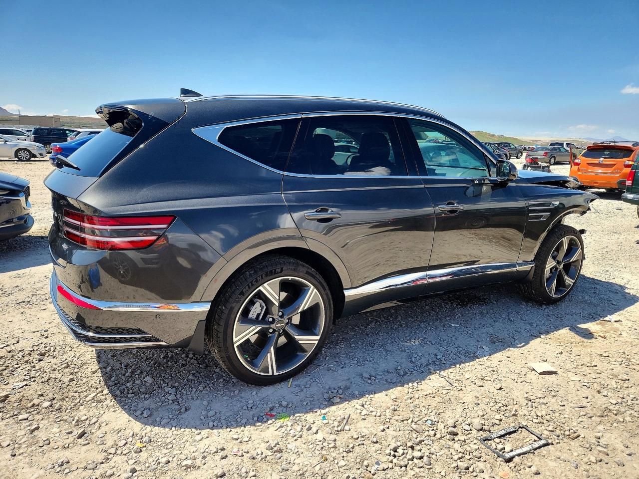 2026 Genesis Gv80 Prestige Gray vin: KMUHCESB6TU299333