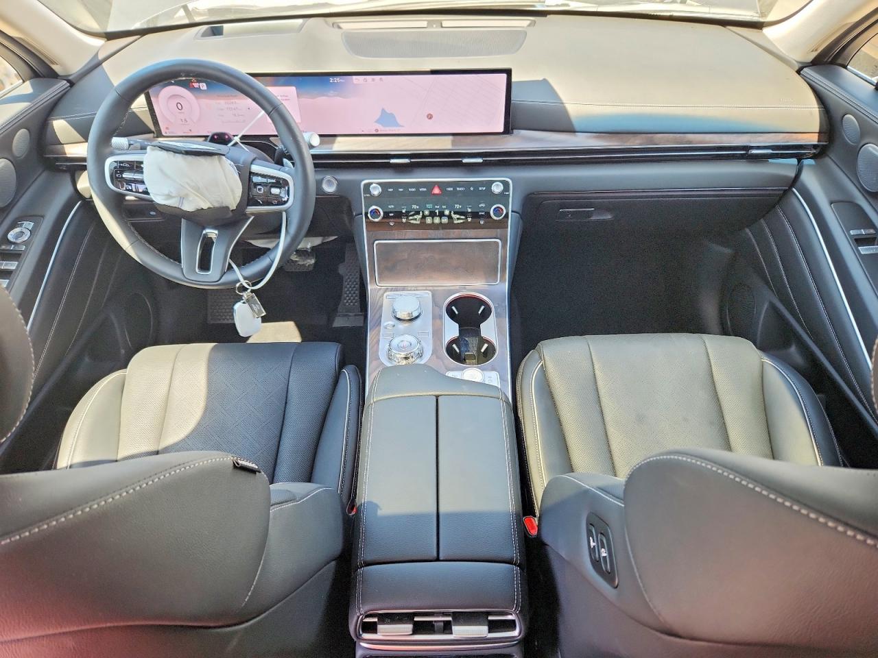 2026 Genesis Gv80 Prestige Gray vin: KMUHCESB6TU299333