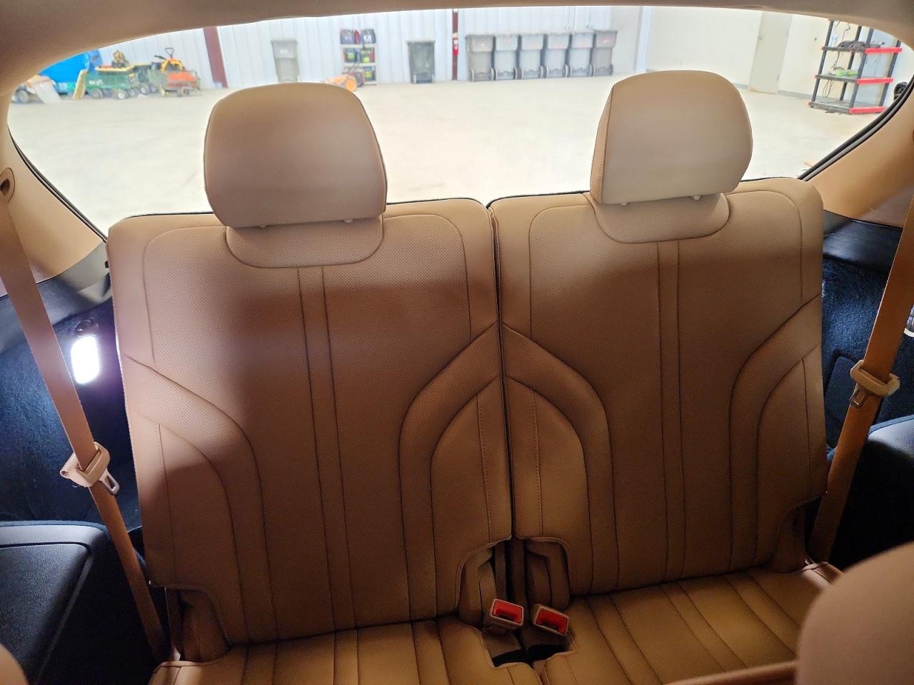 2024 Genesis Gv80 3.5t White vin: KMUHCESC2RU177960