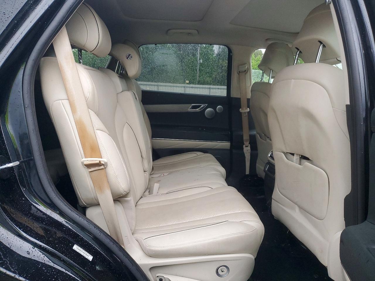 2025 Genesis Gv80 Advanced Black vin: KMUHDESC5SU219685