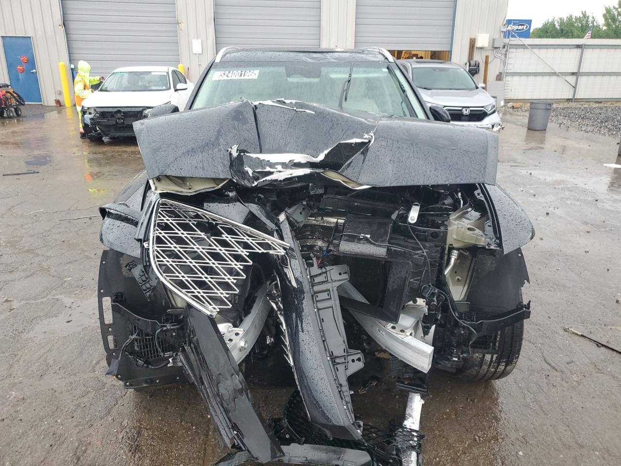 2025 Genesis Gv80 Advanced Black vin: KMUHDESC5SU219685 Damage: Engine, Cracked, Replacement Required