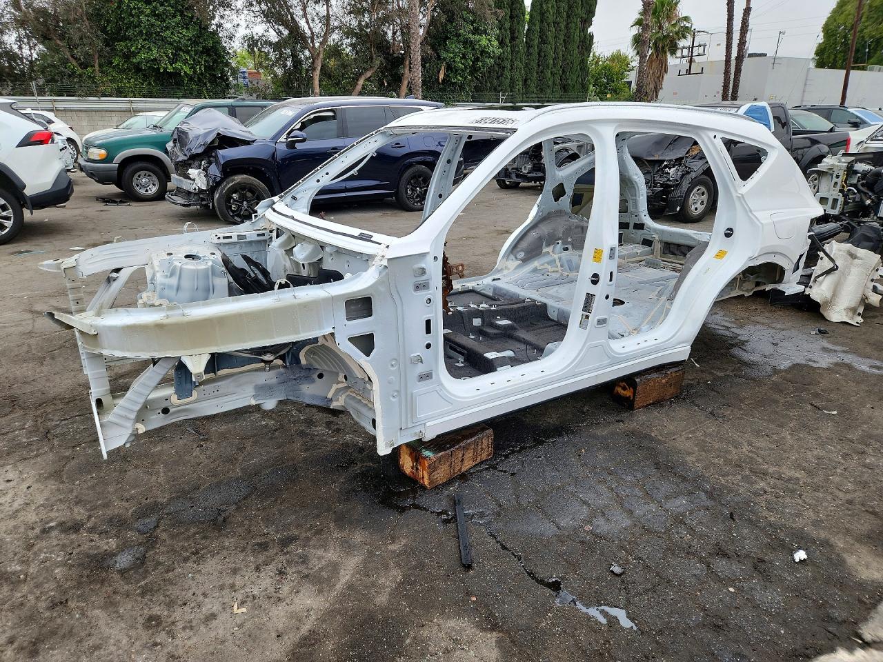 KMUHEESC4TU299950