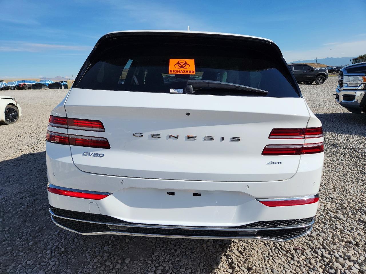 2026 Genesis Gv80 Base White vin: KMUHFESB2TU323635
