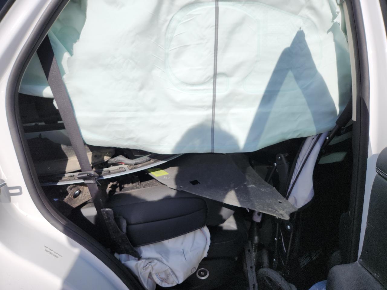2026 Genesis Gv80 Base White vin: KMUHFESB2TU323635 Damage: Side Airbag Rear Right, Deployed, Replacement Required