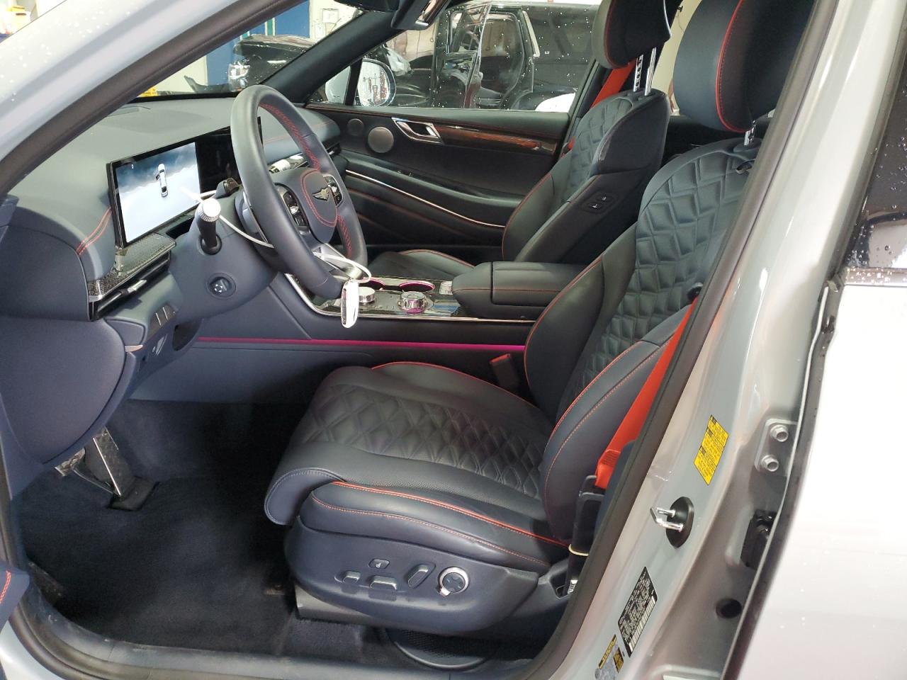 2025 Genesis Gv80 Coupe Blue vin: KMUJBESCXSU275581