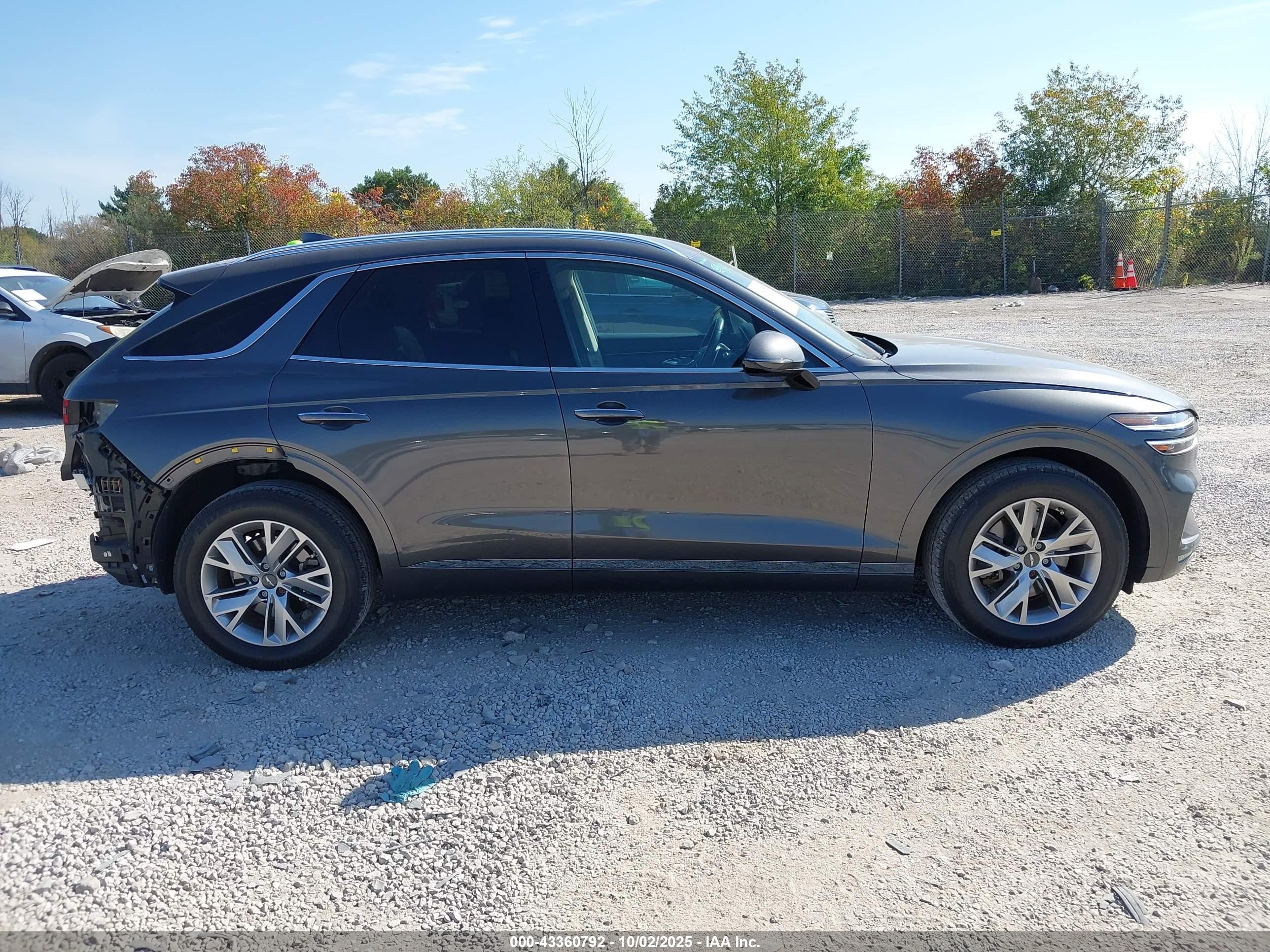 2022 Genesis Gv70 2.5t Awd Gray vin: KMUMADTB4NU042302