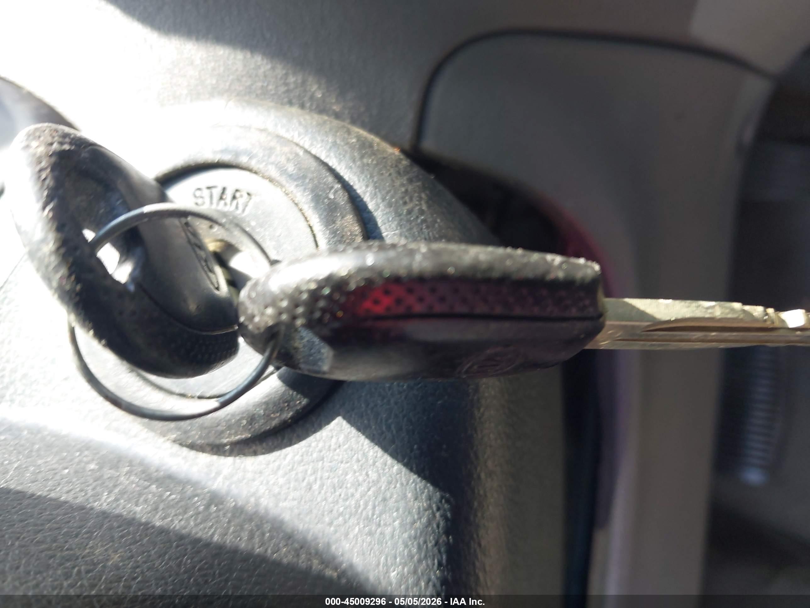 2009 Kia Rio Lx/sx Silver vin: KNADE223996553372