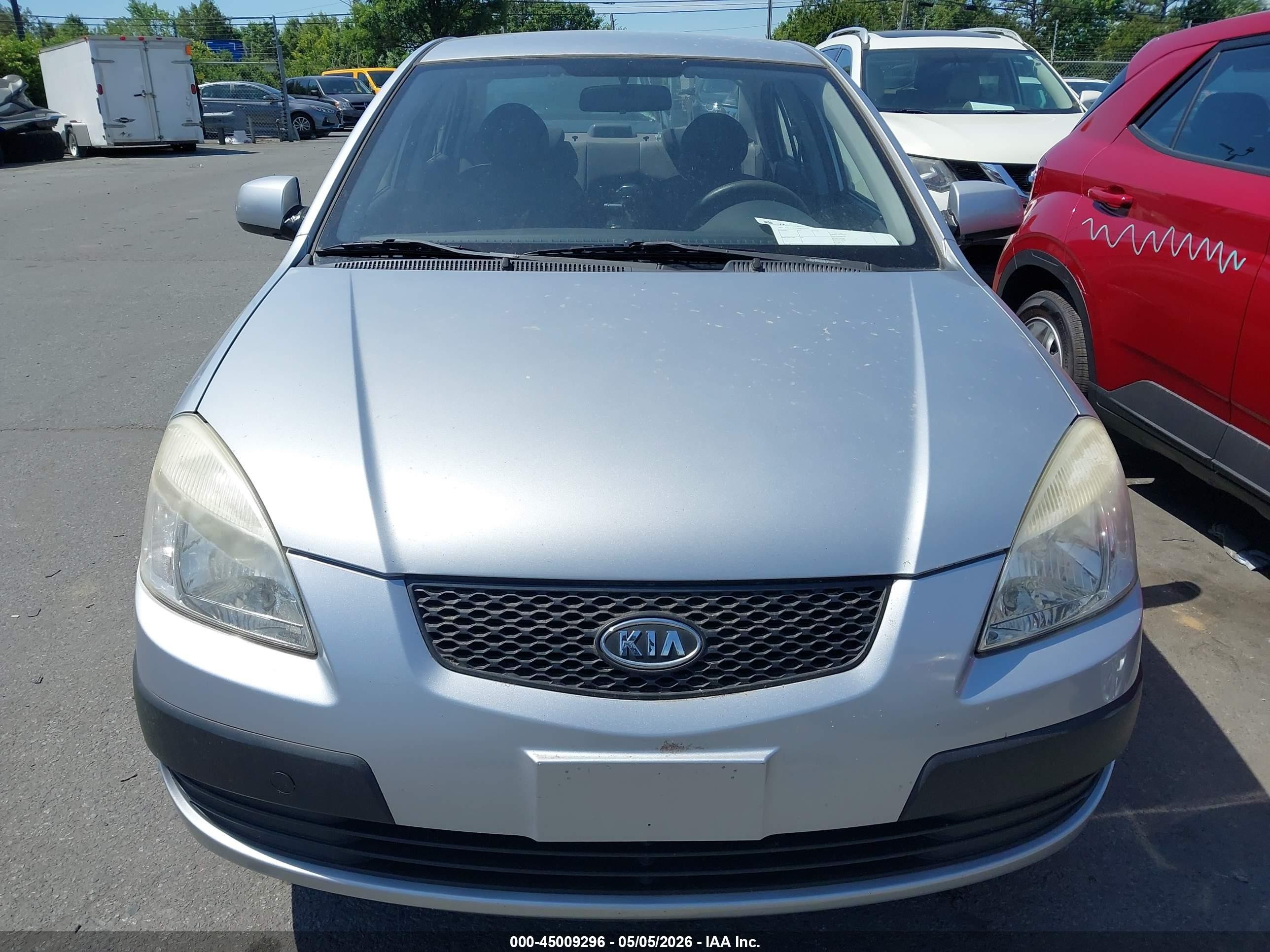 2009 Kia Rio Lx/sx Silver vin: KNADE223996553372
