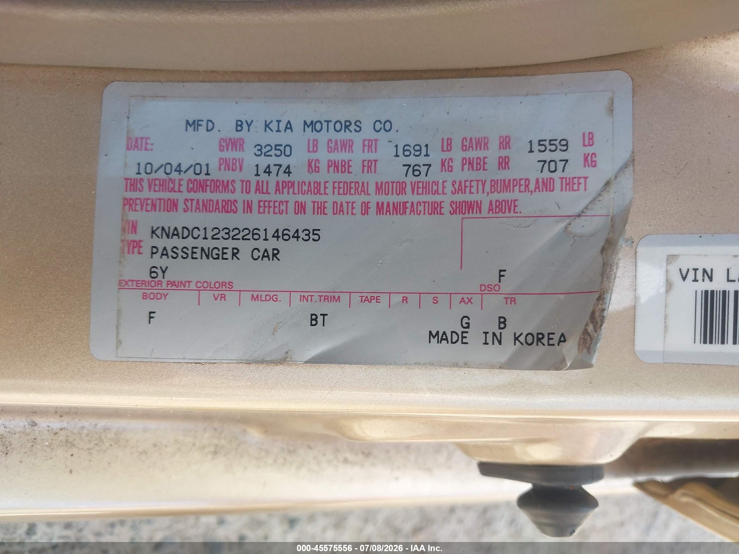 2002 Kia Rio   Gold vin: KNADC123226146435