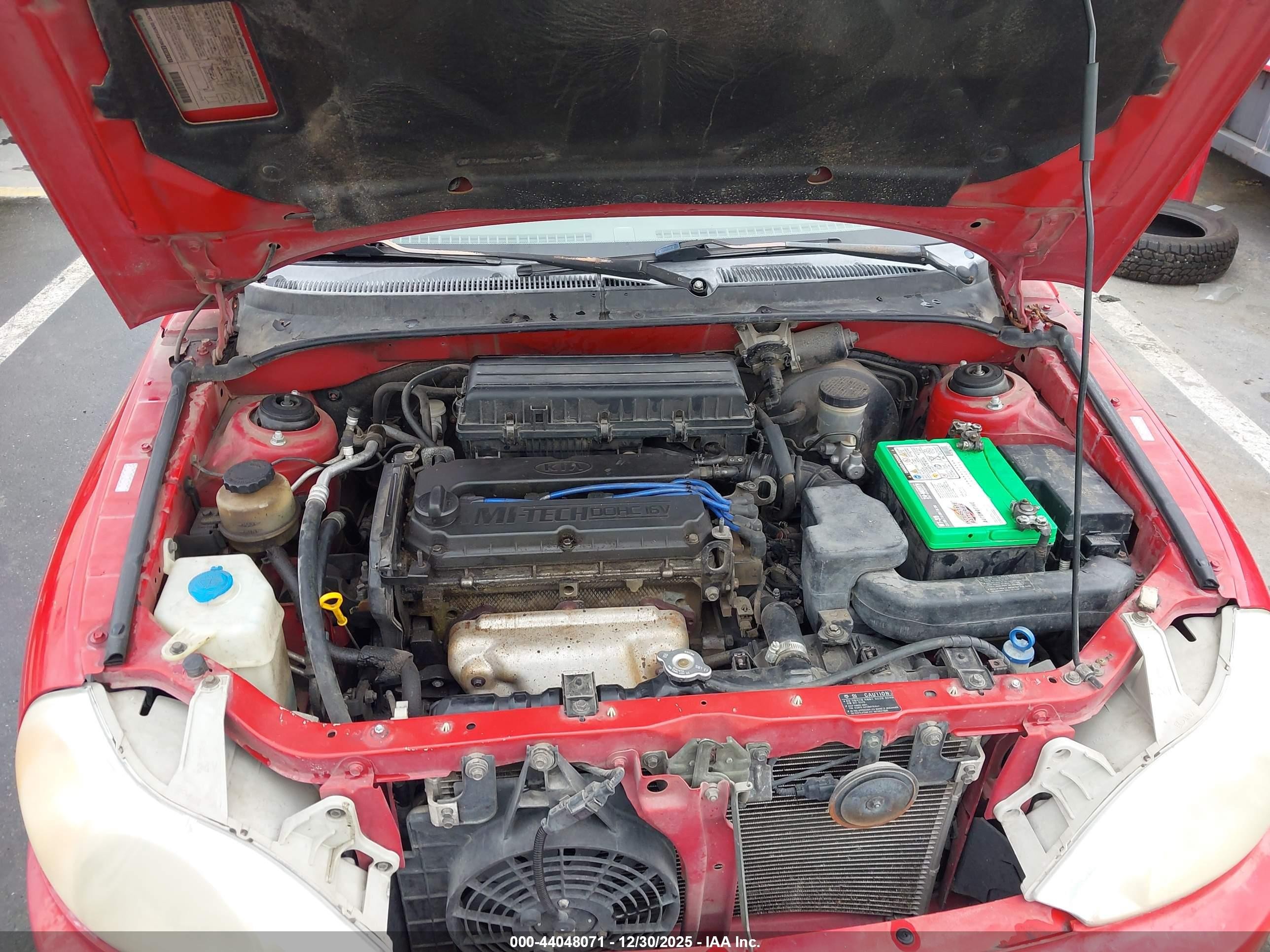 2002 Kia Rio   Red vin: KNADC123226179614