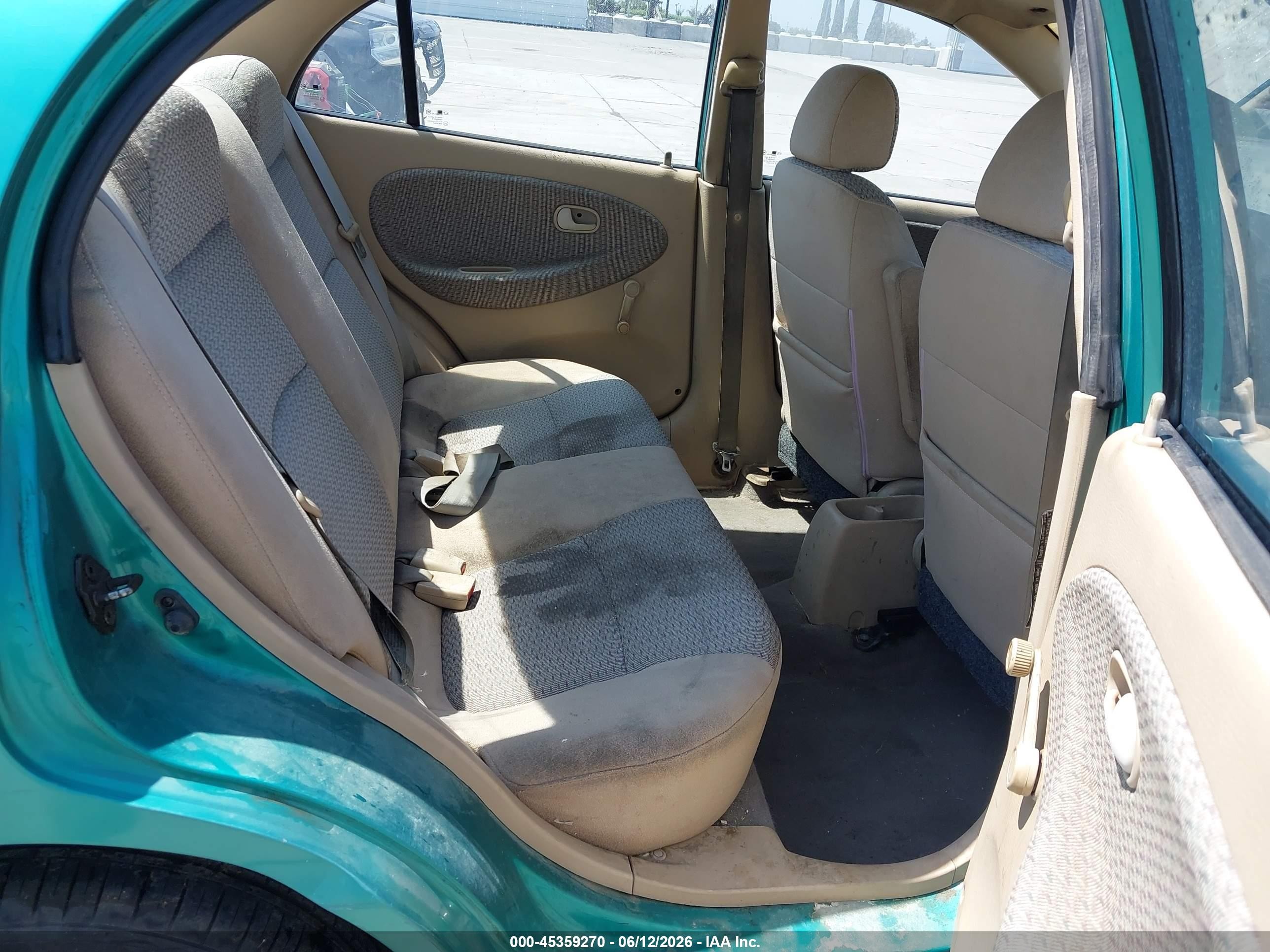 2001 Kia Rio   Green vin: KNADC123316038288