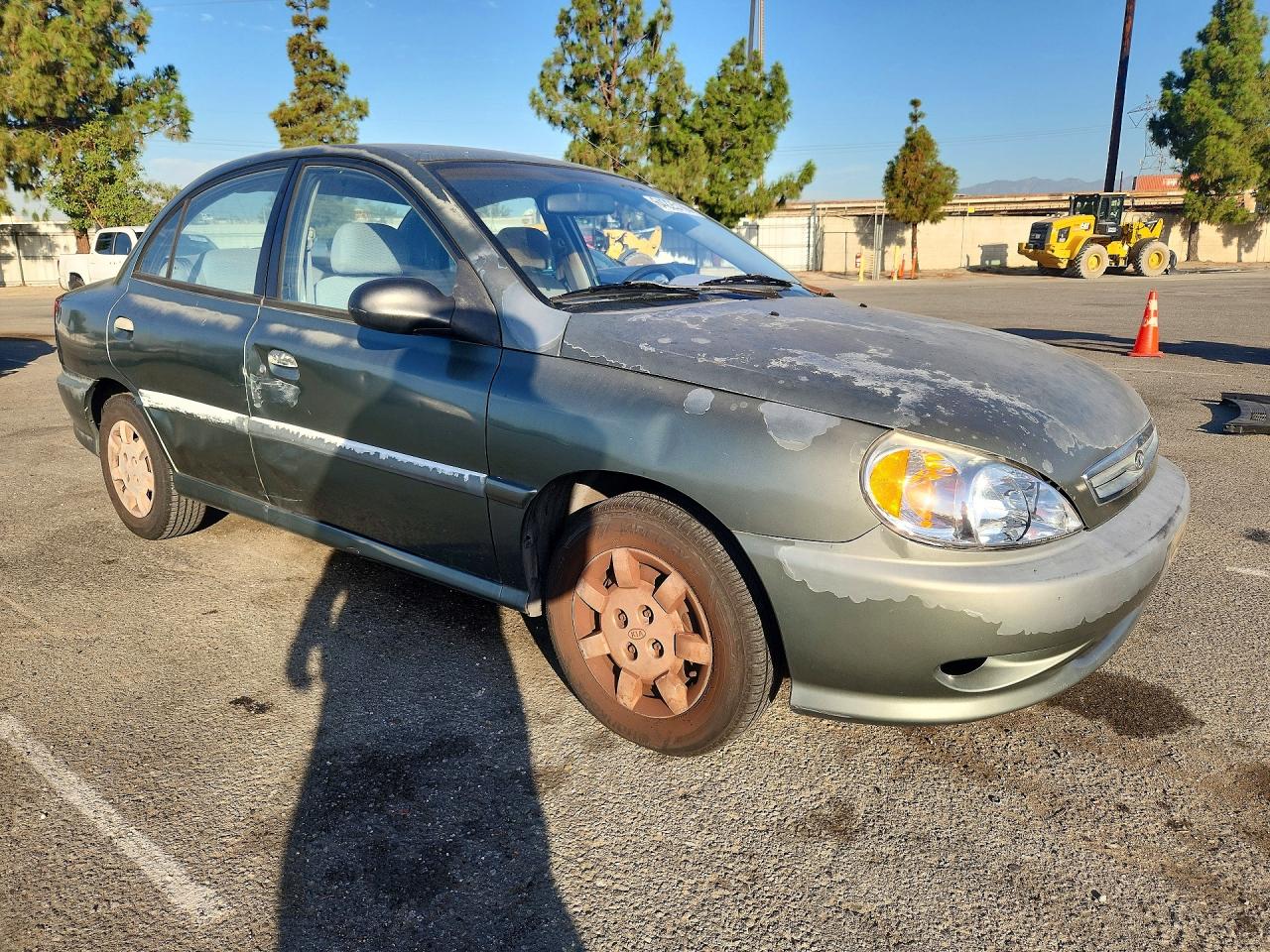 2001 Kia Rio Base Green vin: KNADC123316038887