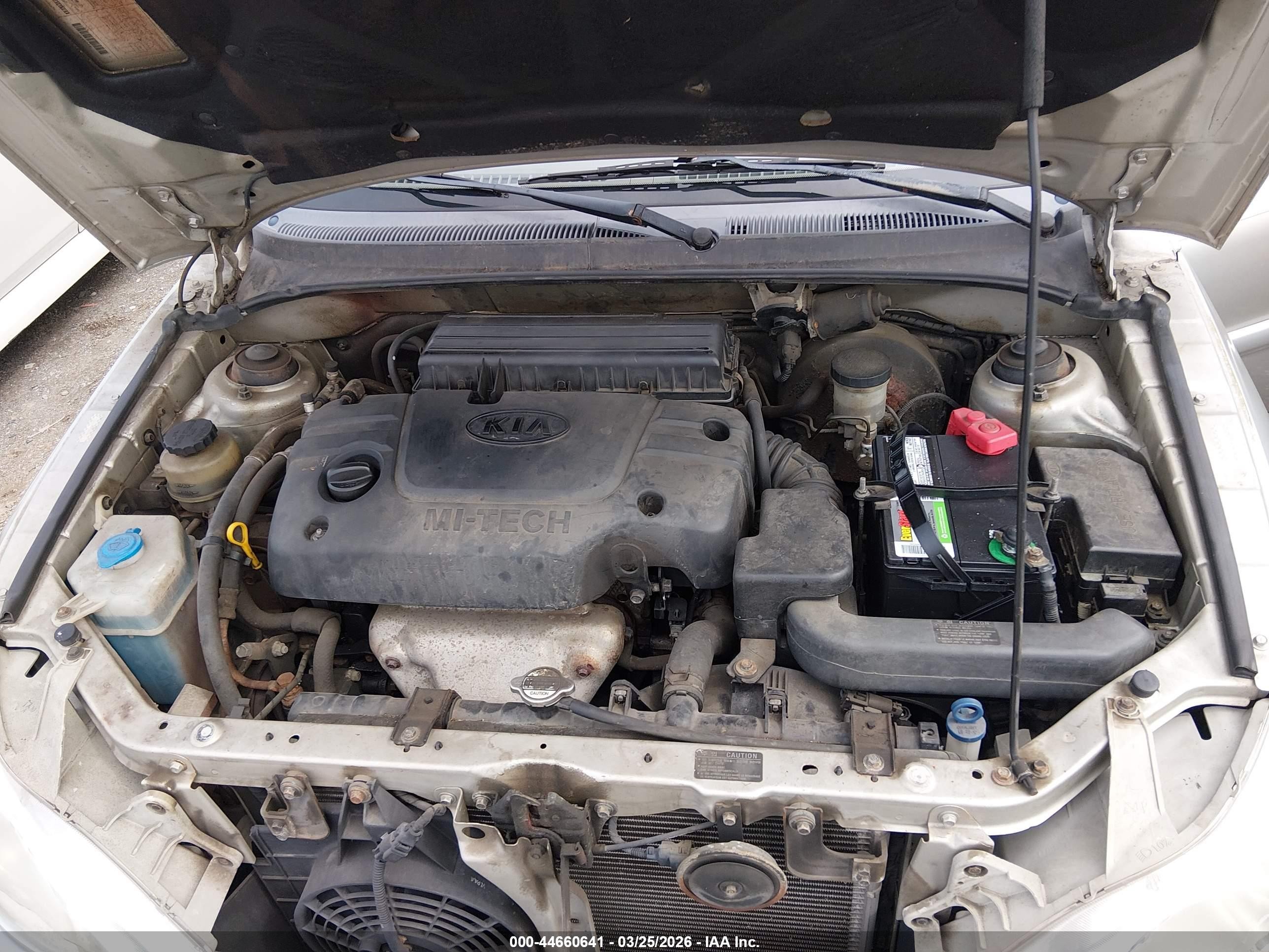 2001 Kia Rio   Silver vin: KNADC123316060811