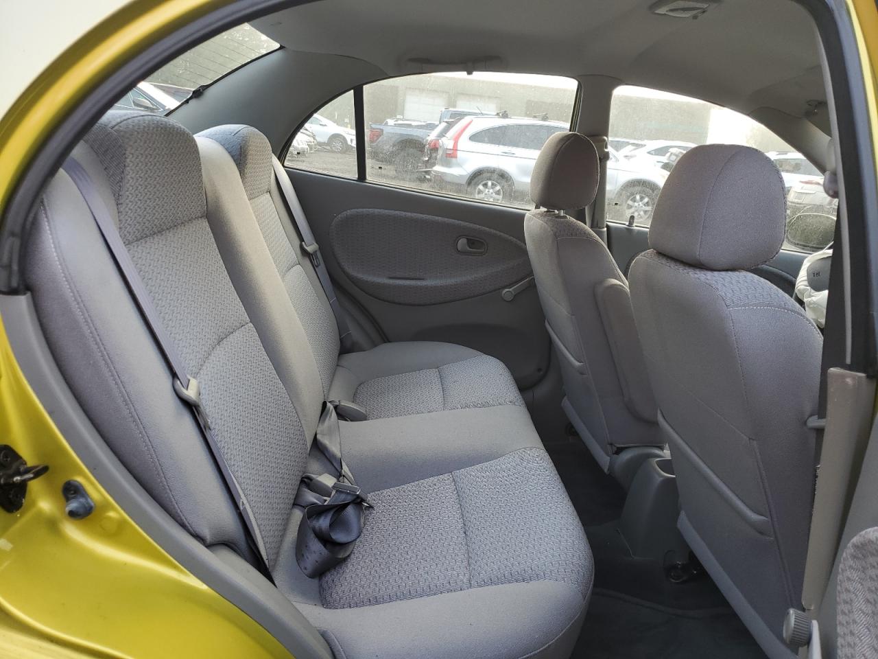 2001 Kia Rio Green vin: KNADC123316064759