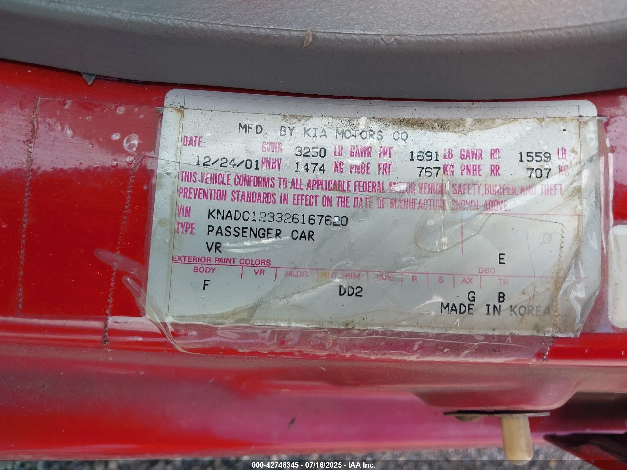 2002 Kia Rio   Red vin: KNADC123326167620