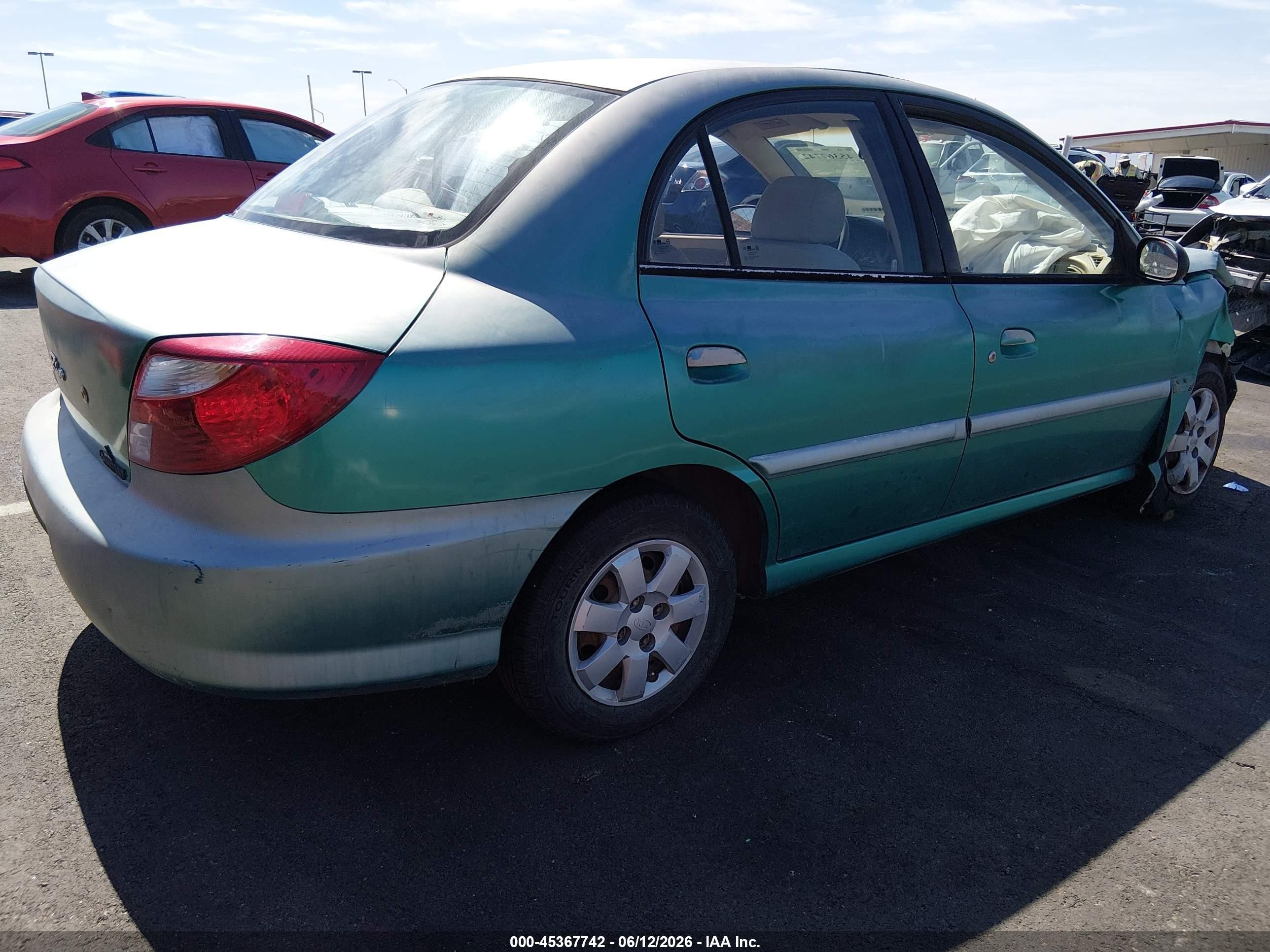 2001 Kia Rio   Green vin: KNADC123516026370
