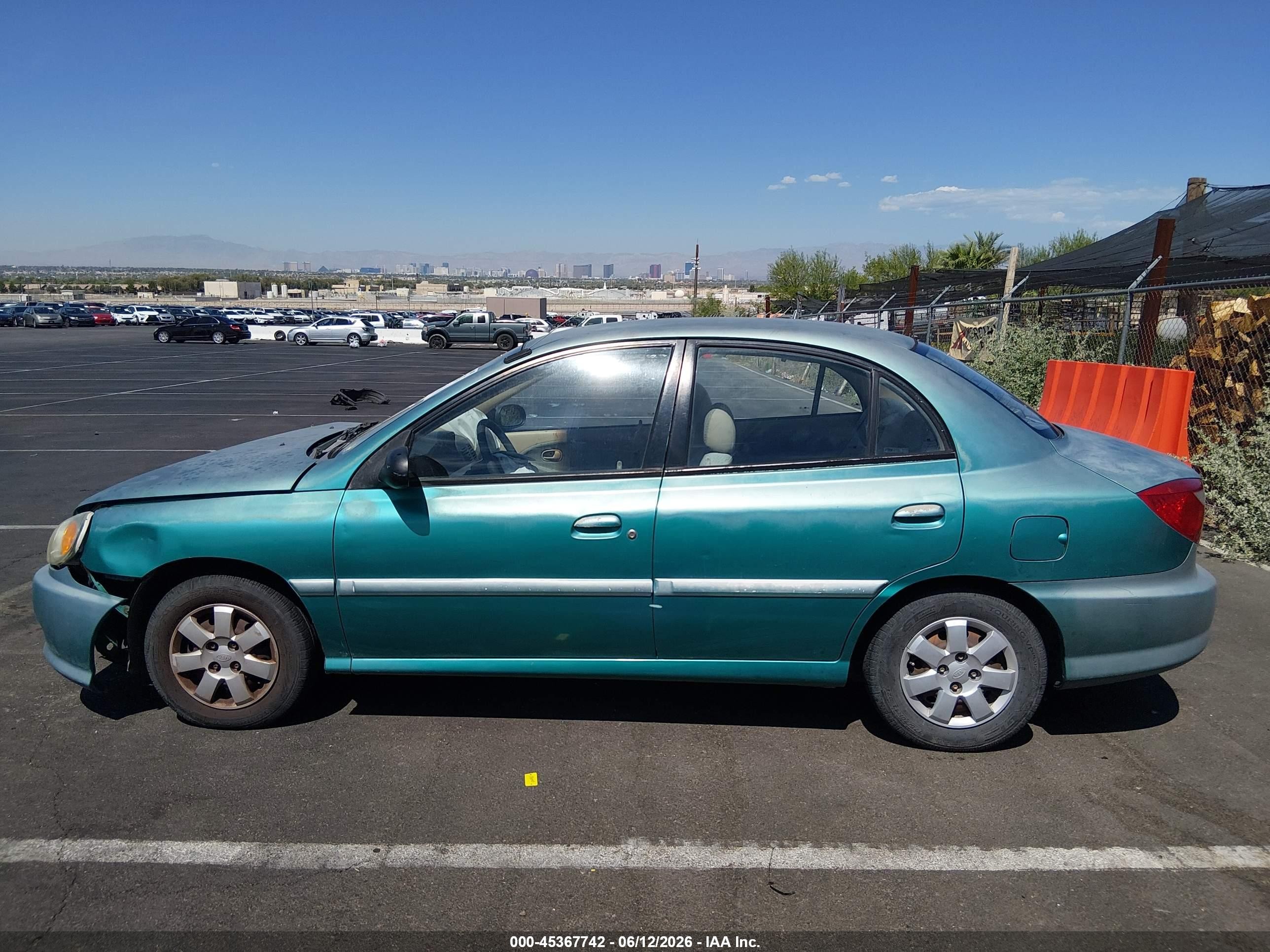 2001 Kia Rio   Green vin: KNADC123516026370