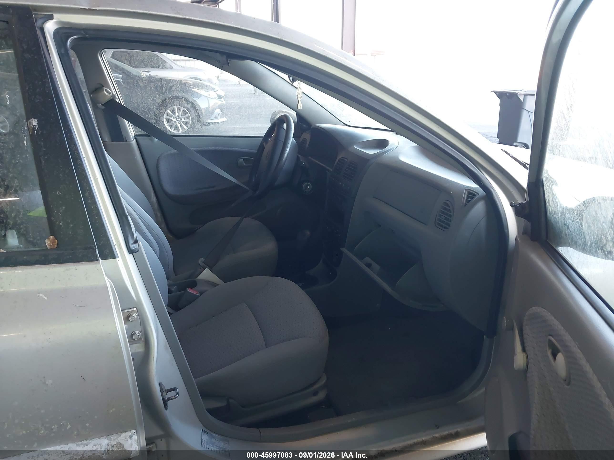 2001 Kia Rio   Gray vin: KNADC123516065010