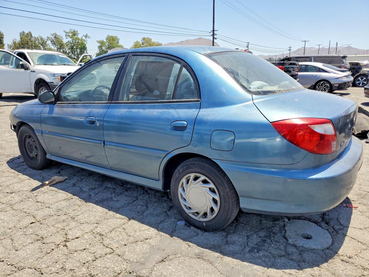 2001 Kia Rio Base Синий vin: KNADC123916050476