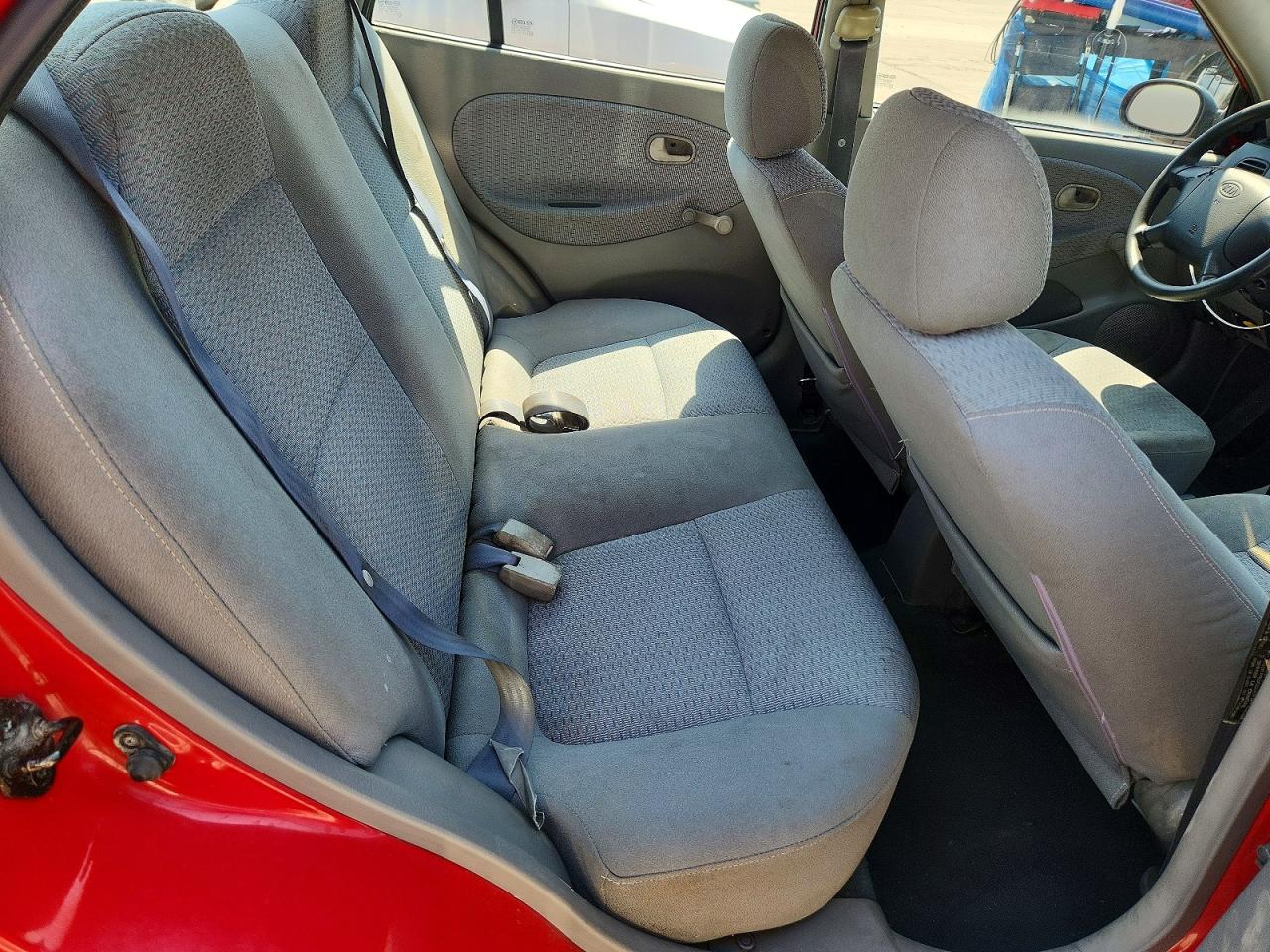 2002 Kia Rio Base Red vin: KNADC123926094298
