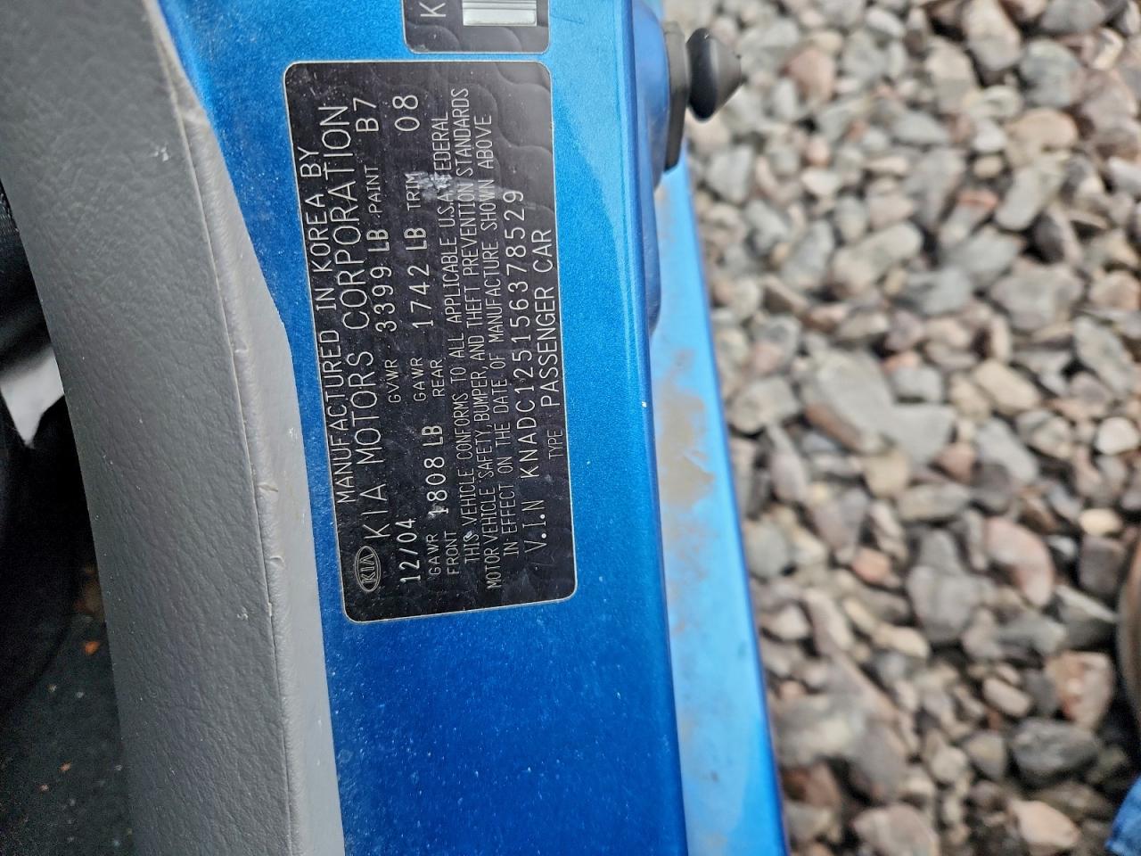 2005 Kia Rio Blue vin: KNADC125156378529