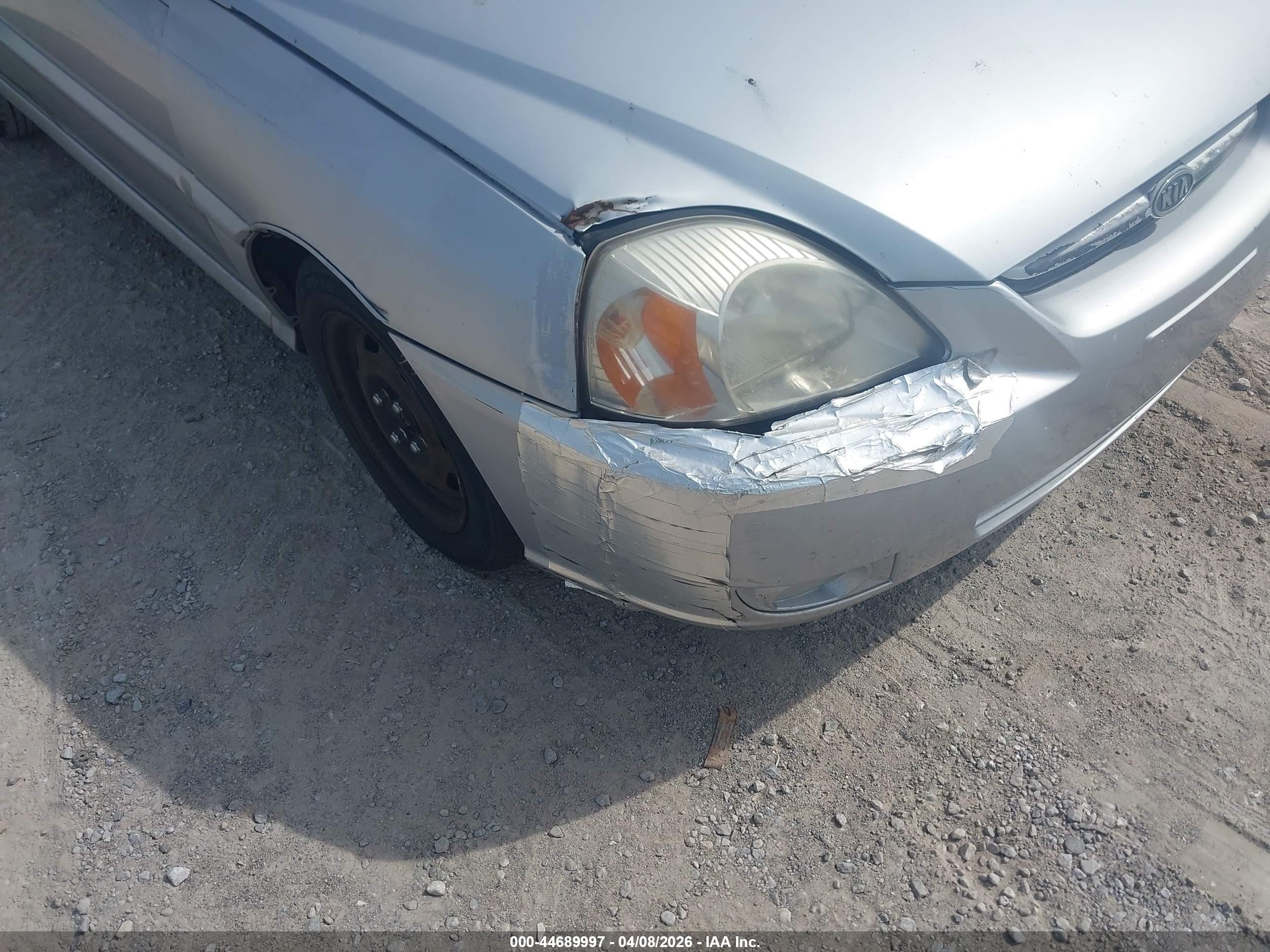 2005 Kia Rio   Blue vin: KNADC125256400716