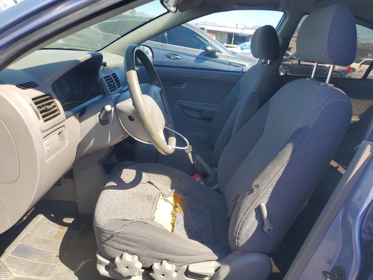 2005 Kia Rio Base Синий vin: KNADC125456385801