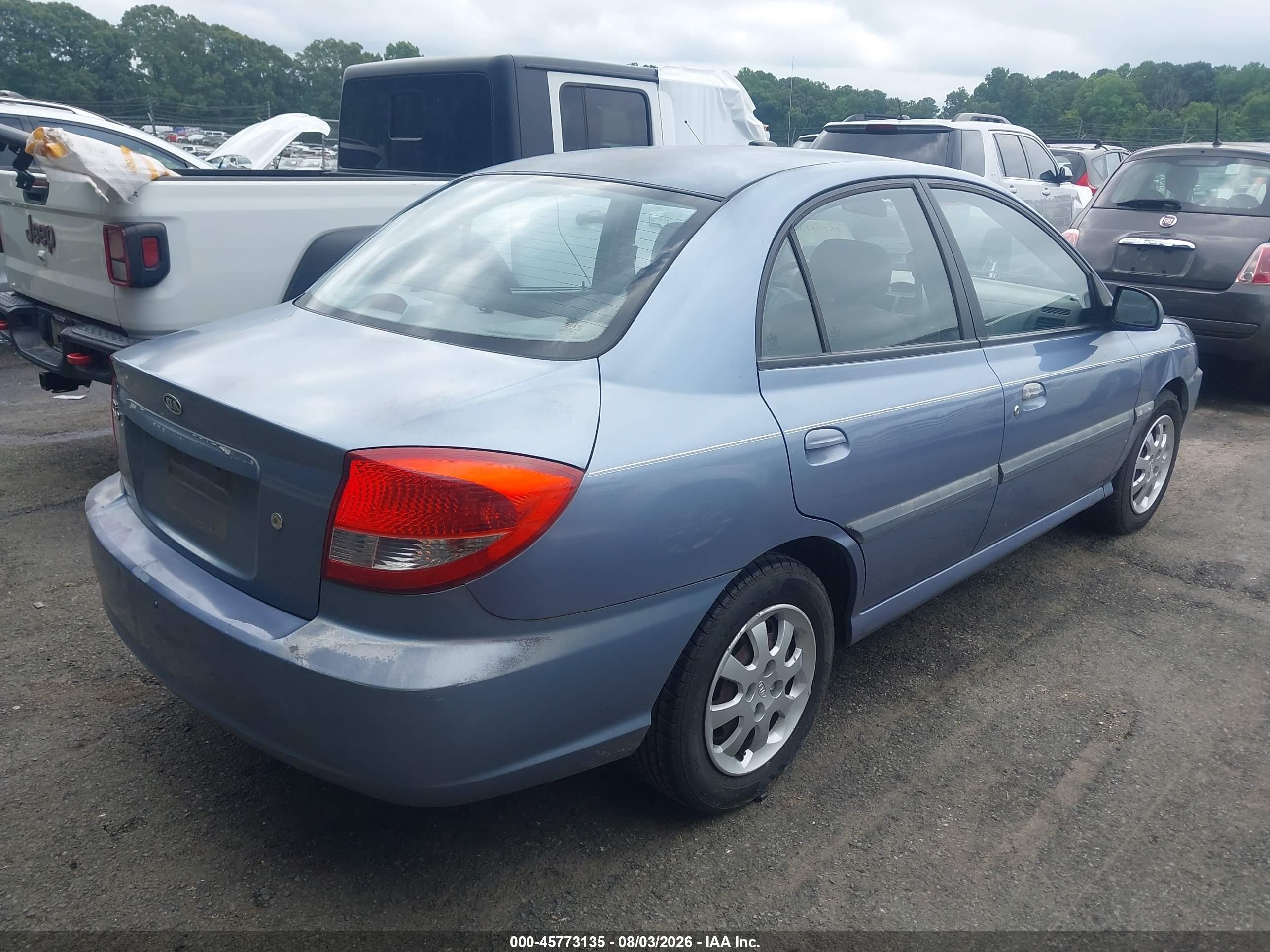 2004 Kia Rio   Blue vin: KNADC125546282885