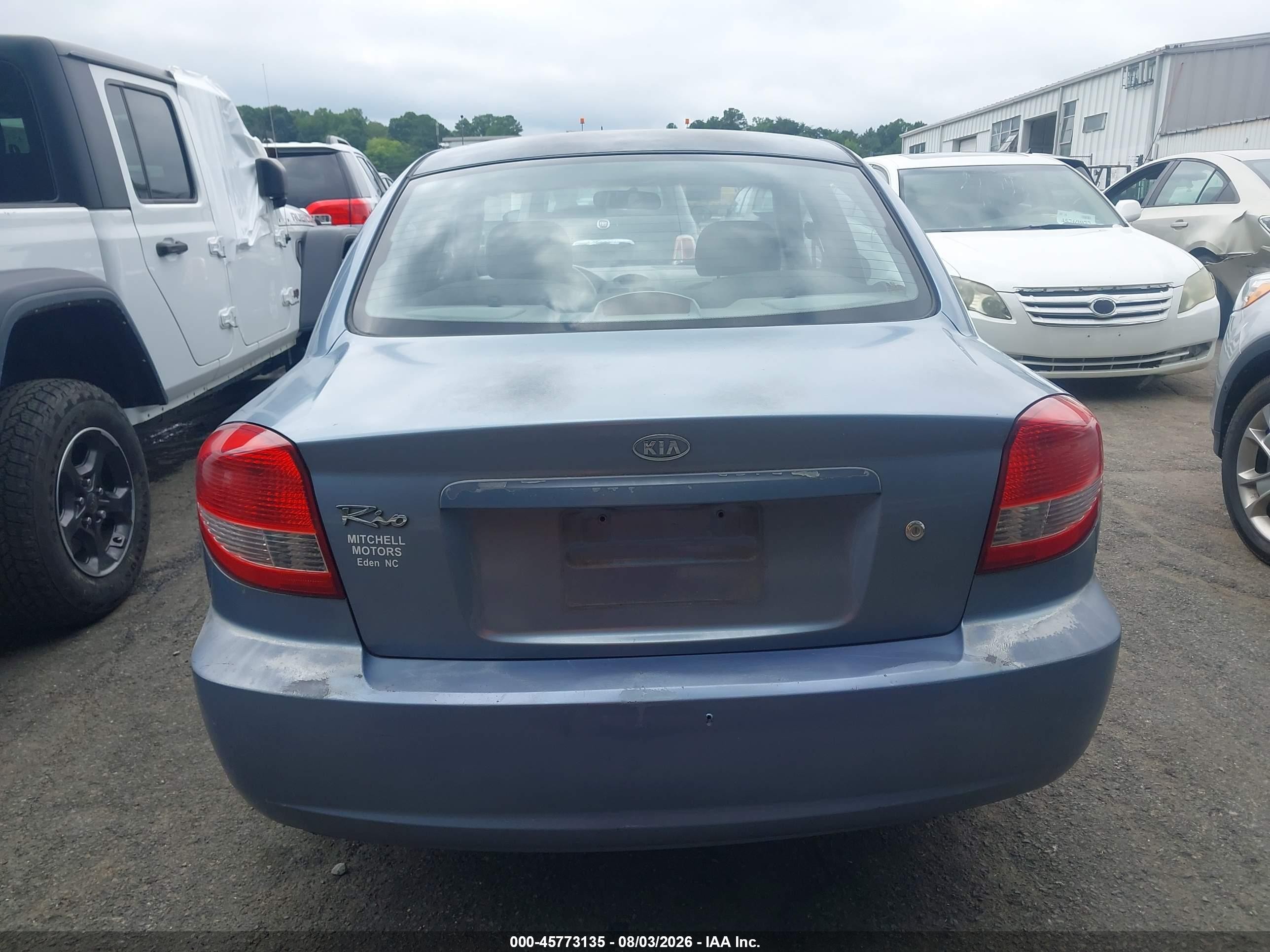 2004 Kia Rio   Blue vin: KNADC125546282885