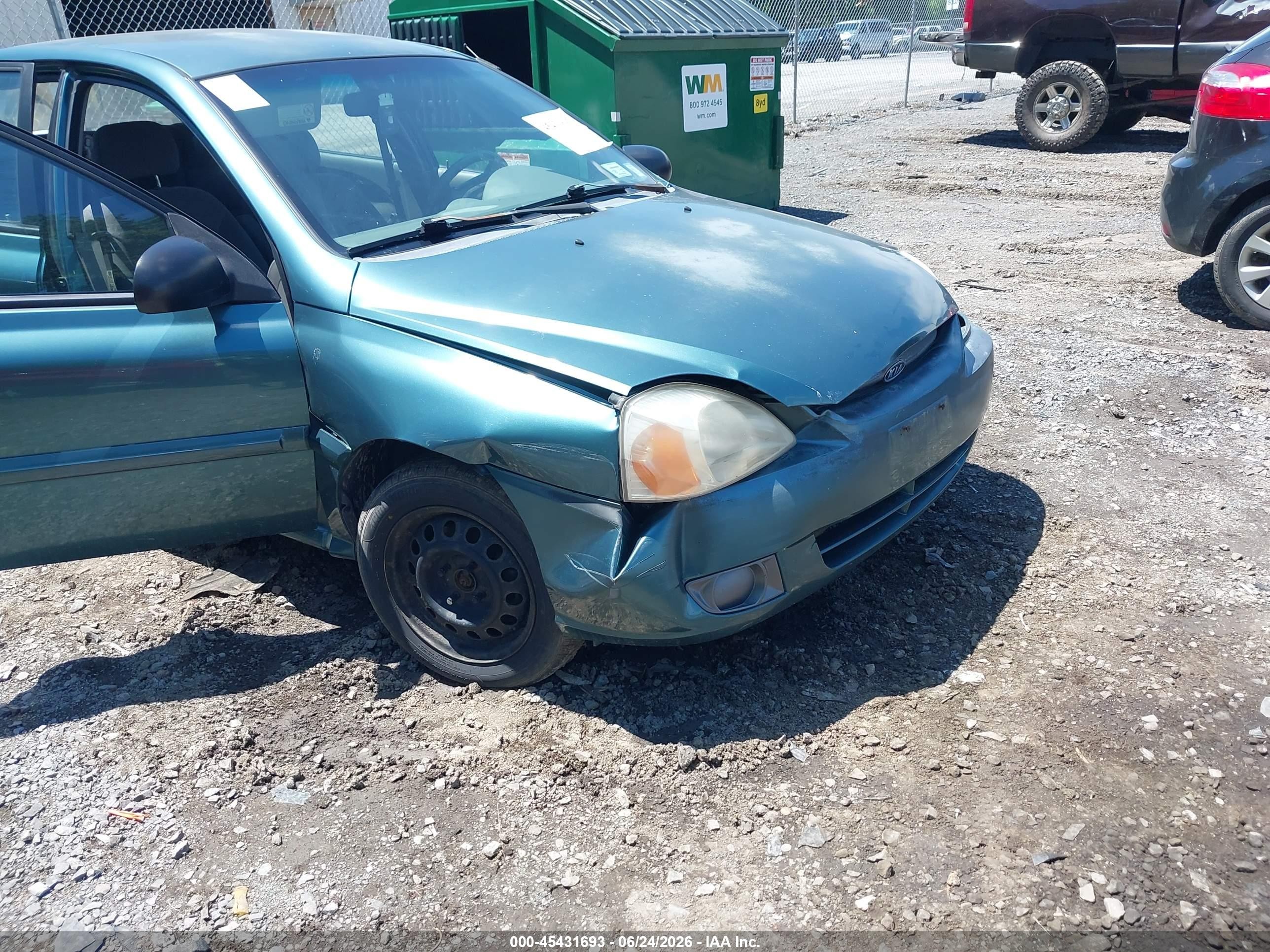2003 Kia Rio   Green vin: KNADC125636274843