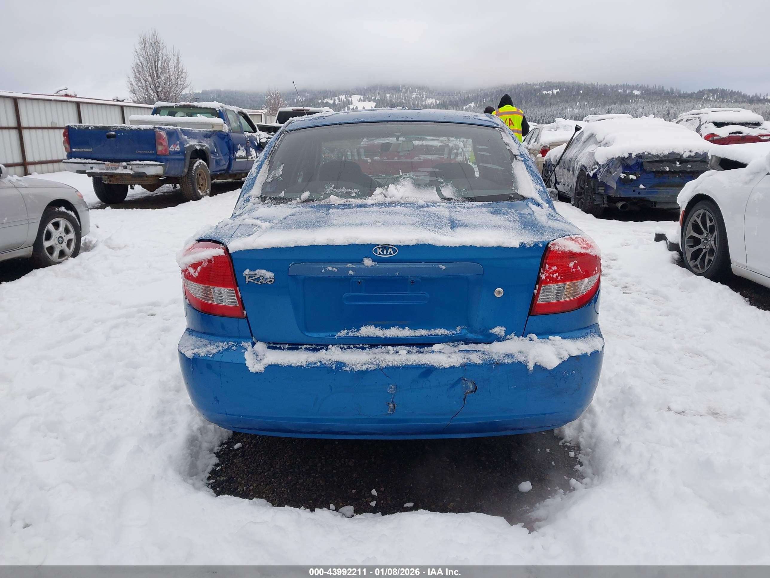 2005 Kia Rio   Синий vin: KNADC125X56364886