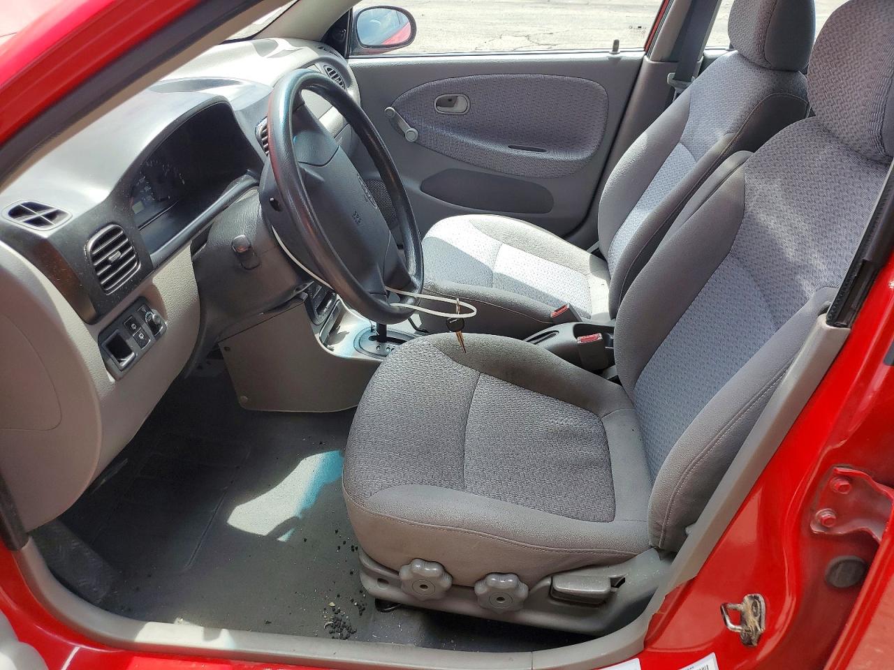 2003 Kia Rio Cinco Red vin: KNADC163726092446
