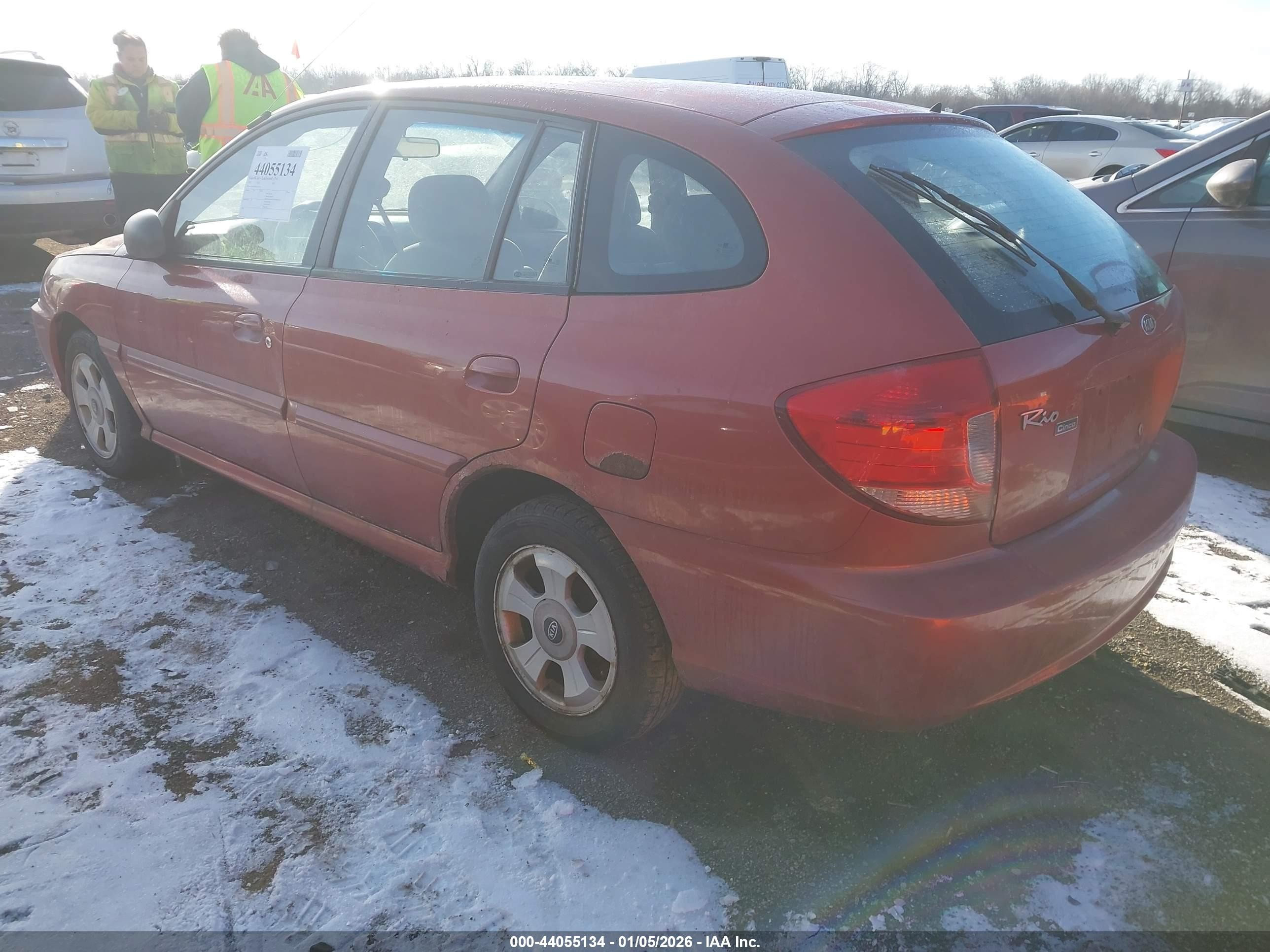2005 Kia Rio Cinco Maroon vin: KNADC165856239279