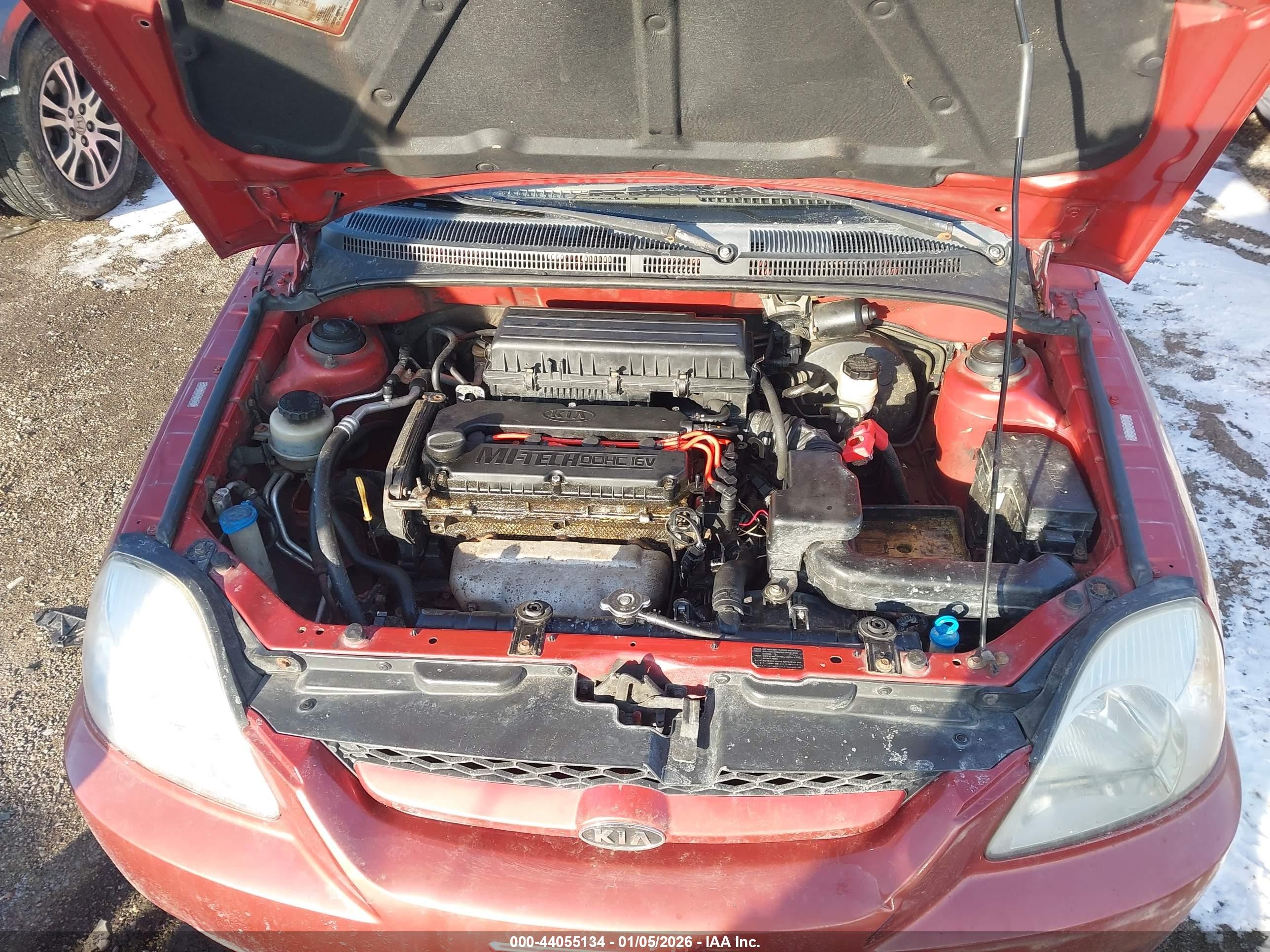 2005 Kia Rio Cinco Maroon vin: KNADC165856239279