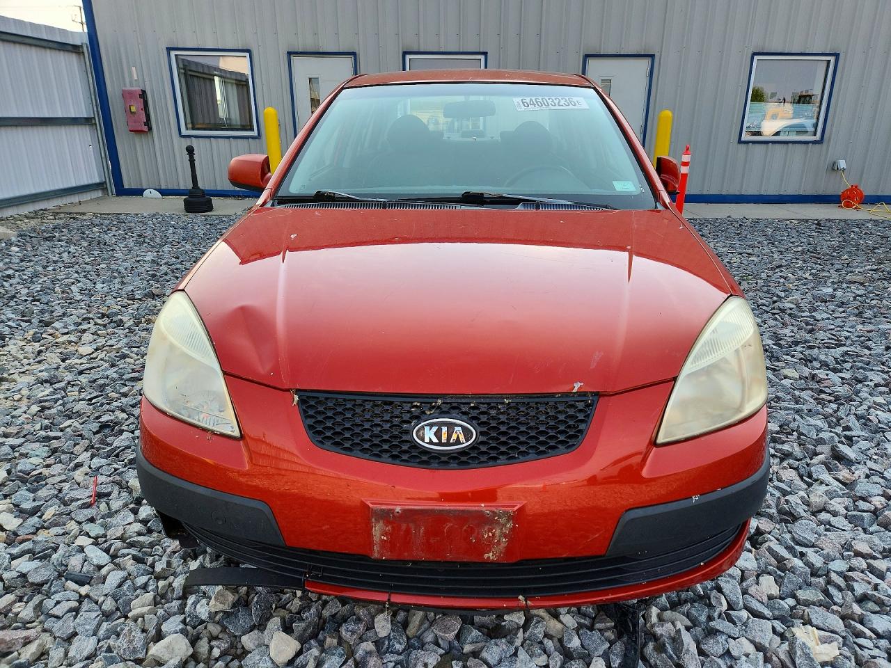 2007 Kia Rio Base Красный vin: KNADE123076203992