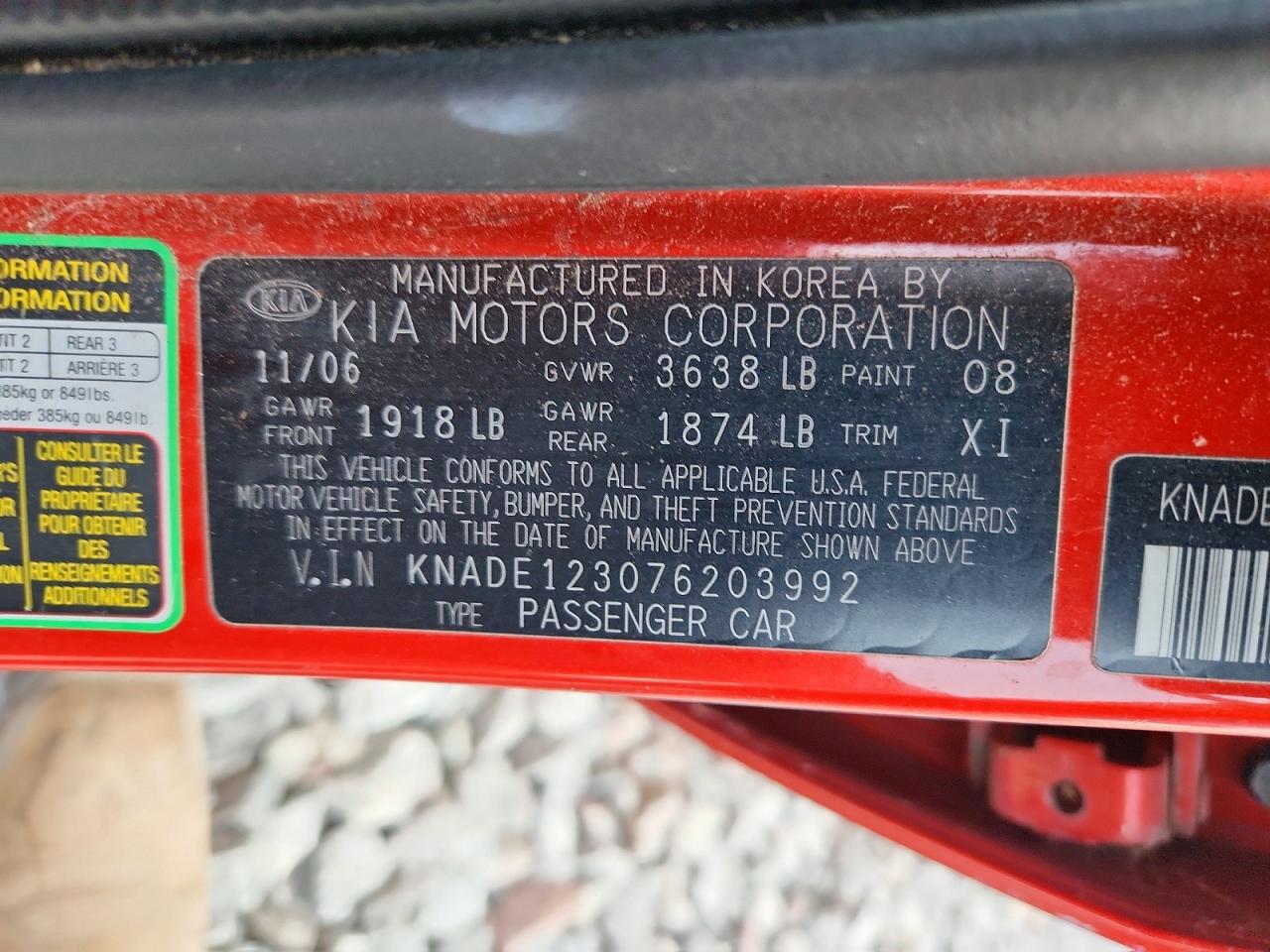 2007 Kia Rio Base Красный vin: KNADE123076203992