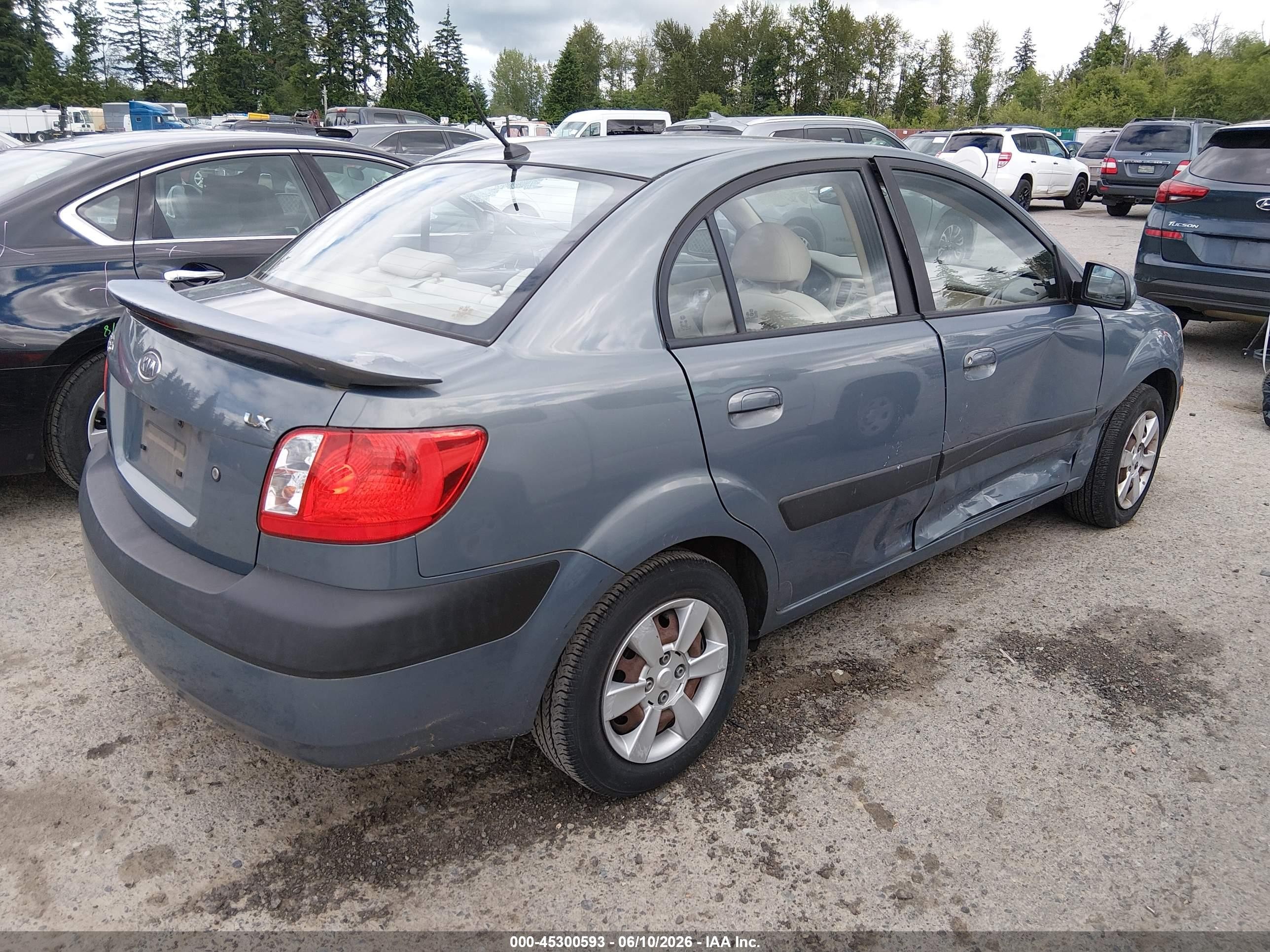 2007 Kia Rio Lx Gray vin: KNADE123076266011
