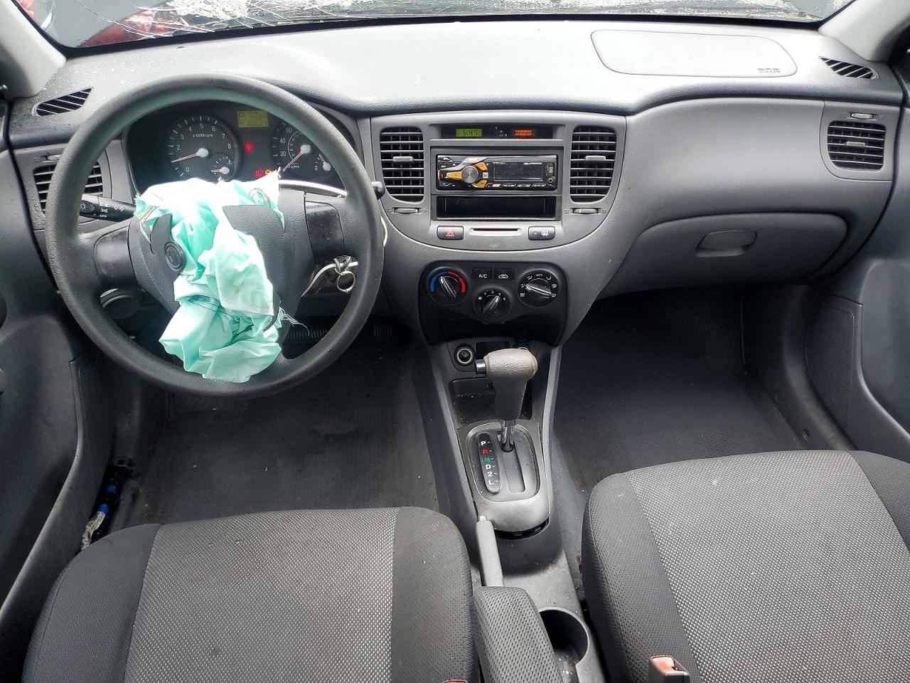 2006 Kia Rio Base Black vin: KNADE123166136575